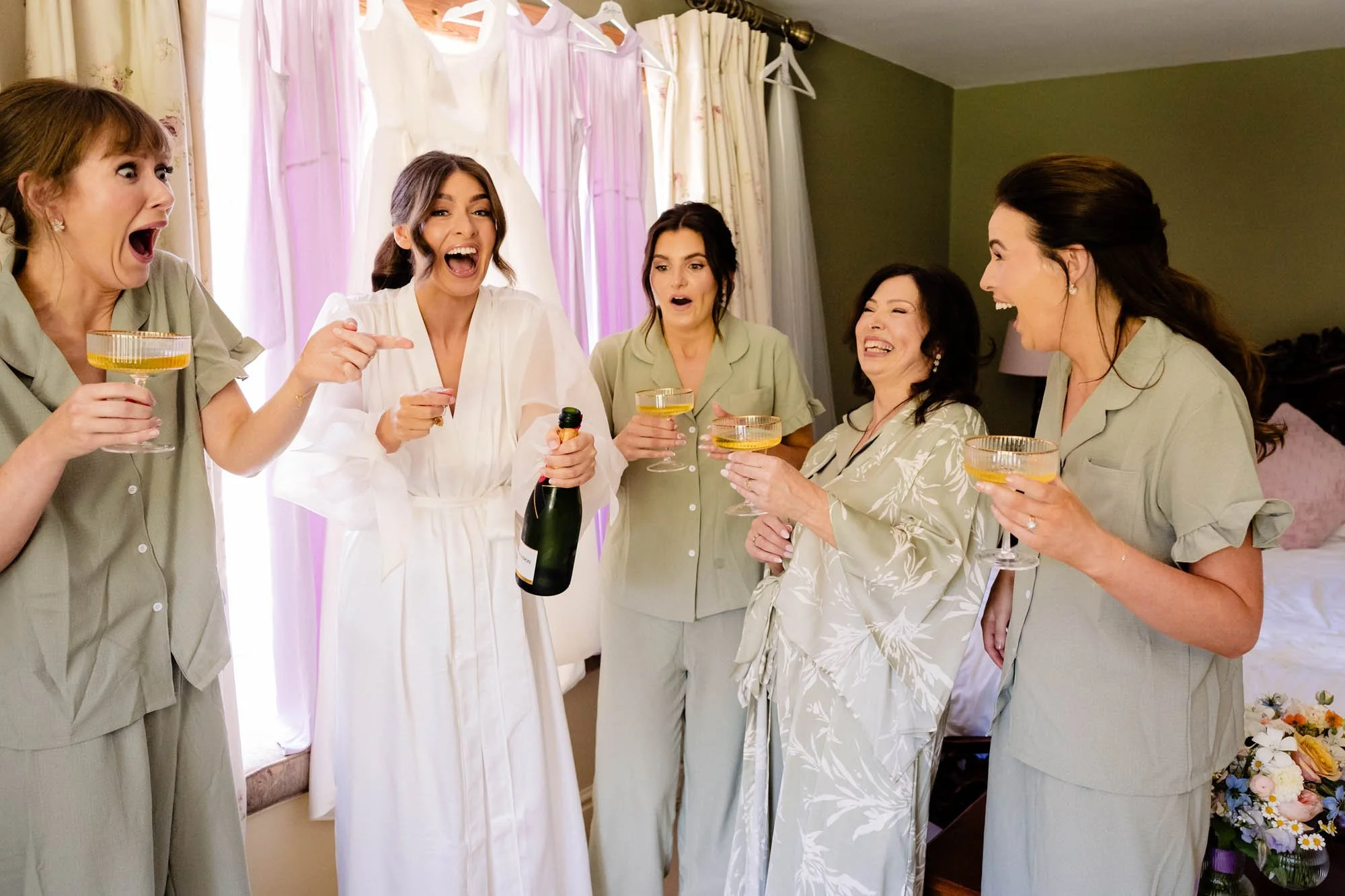 Brooklodge-summer-wedding-bridal-suite-annie-kheffache-6.jpg