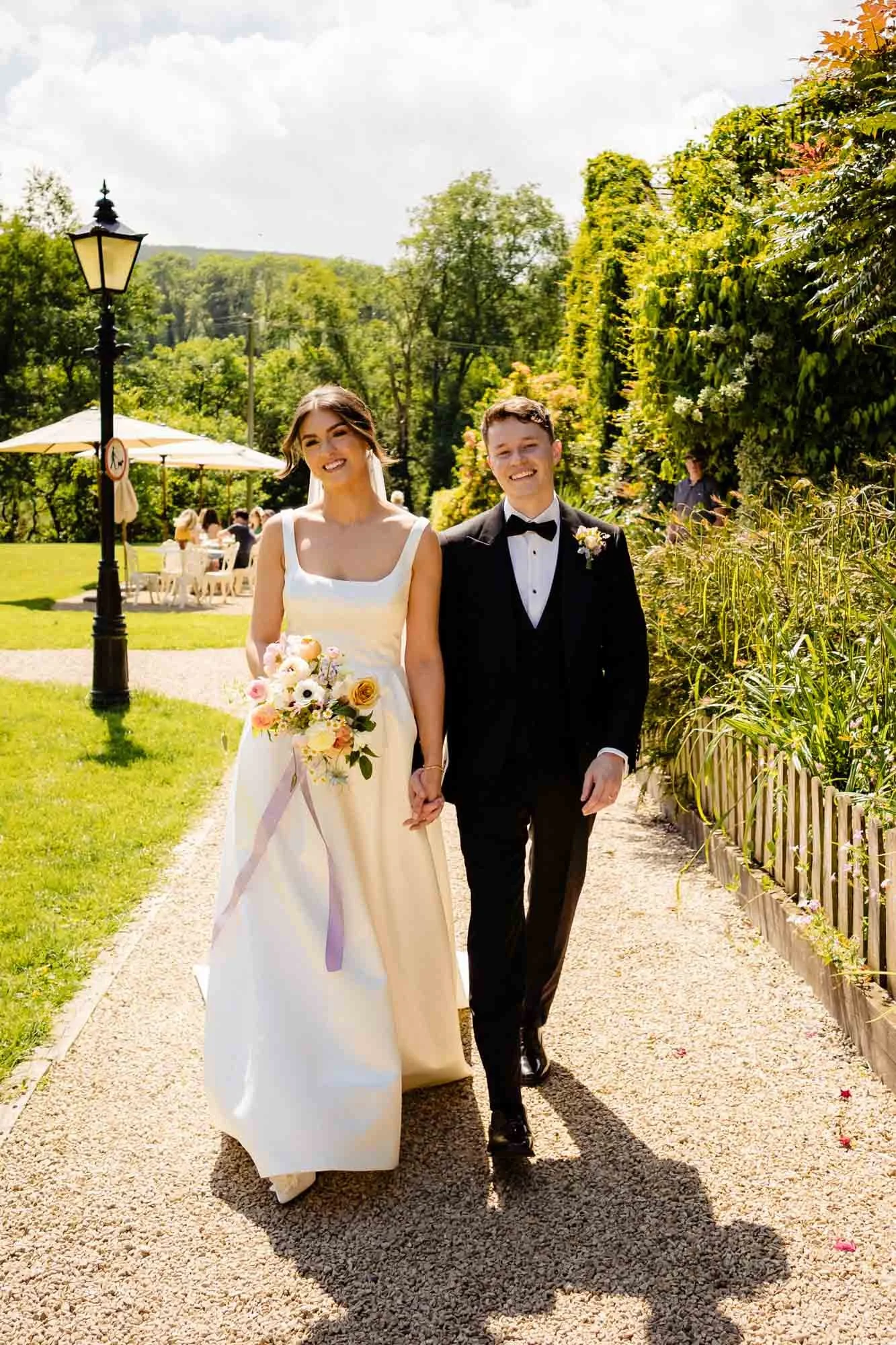 Brooklodge-summer-wedding-family-photographs-annie-kheffache-1.jpg