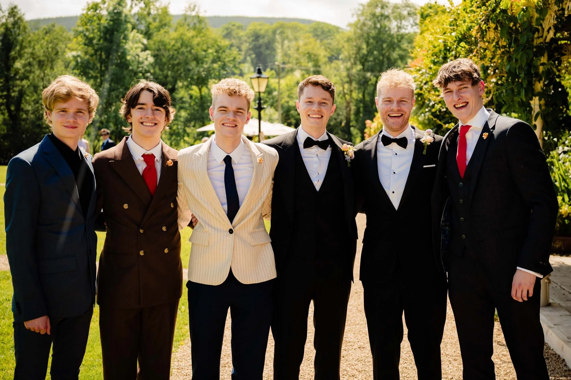 Brooklodge-summer-wedding-family-photographs-annie-kheffache-6.jpg