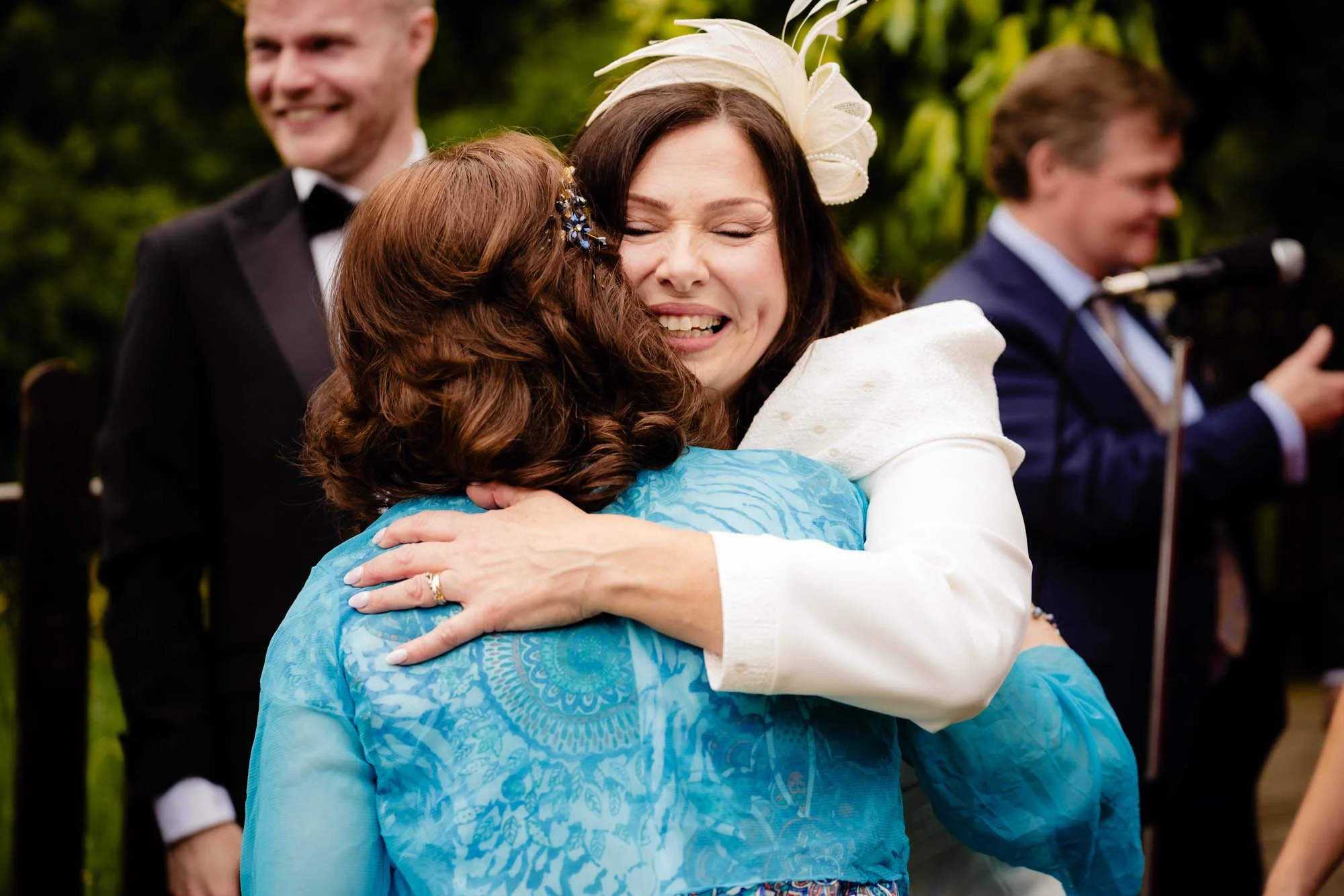 Brooklodge-summer-wedding-outdoor-speeches-photos-annie-kheffache-9.jpg
