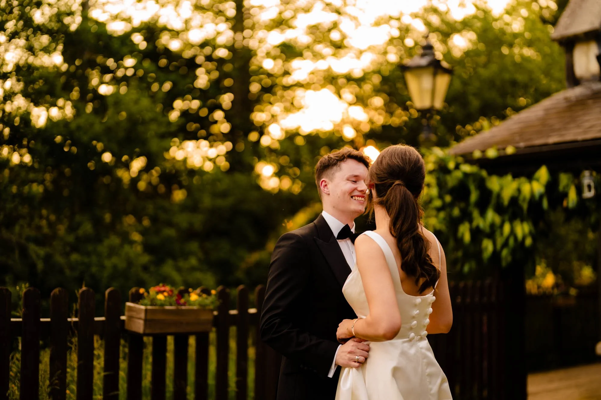 Brooklodge-golden-hour-wedding-photography-annie-kheffache-1.jpg