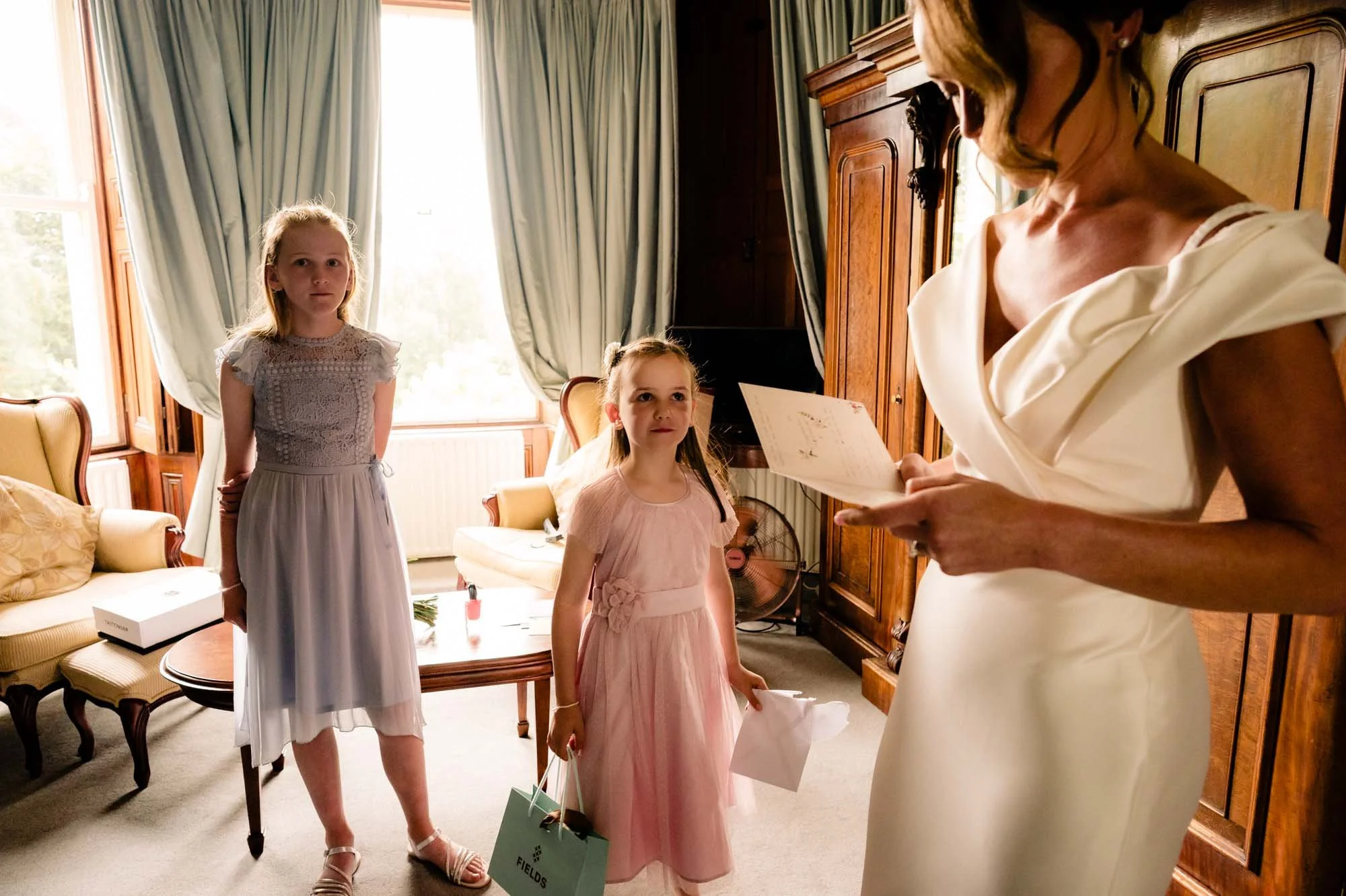 Tinakilly-House-Wedding-Photographer-Bride-Bridal-Suite-Annie-Kheffache-5.jpg