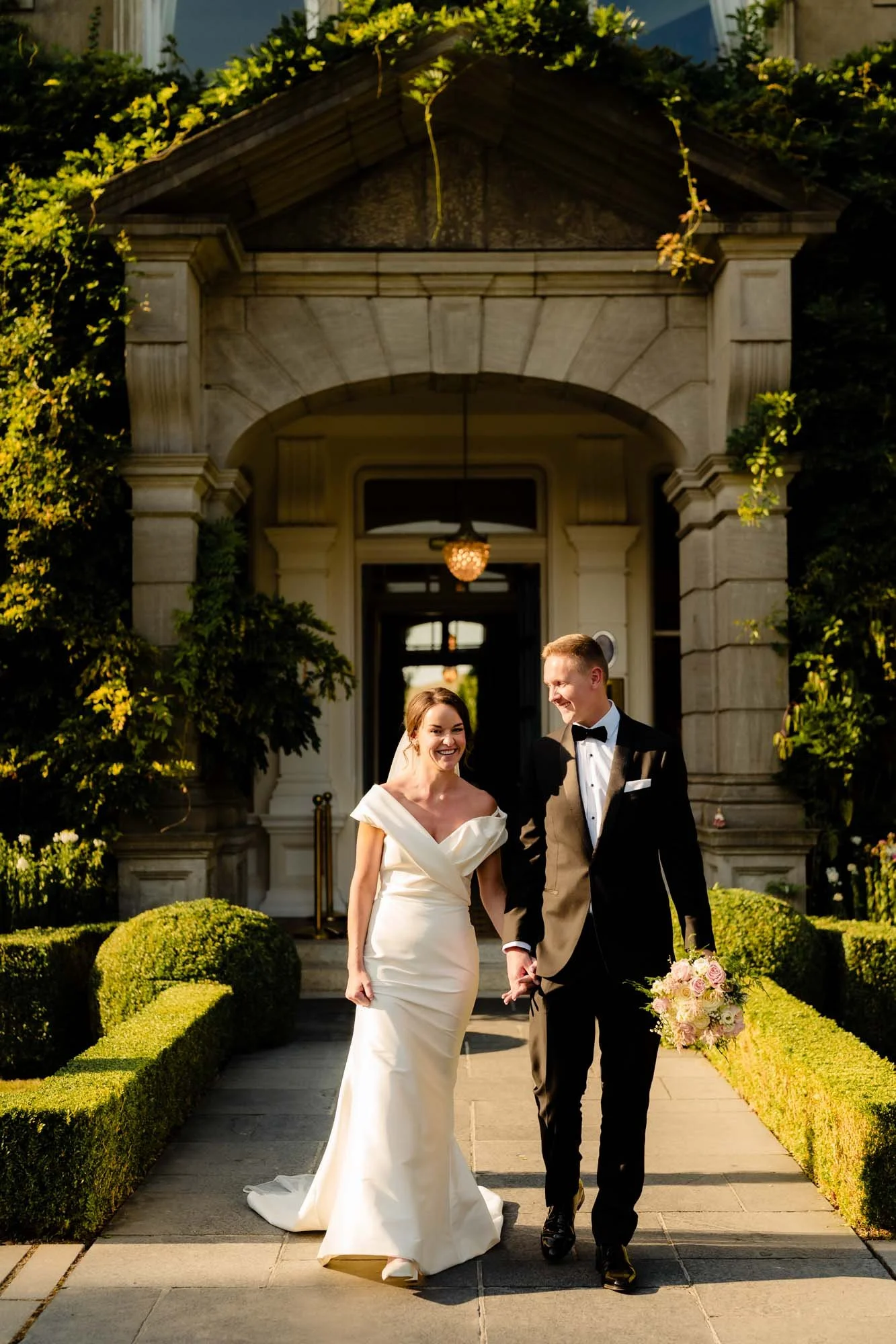 Tinakilly-House-Black-tie-Wedding-Photography-Annie-Kheffache-3.jpg