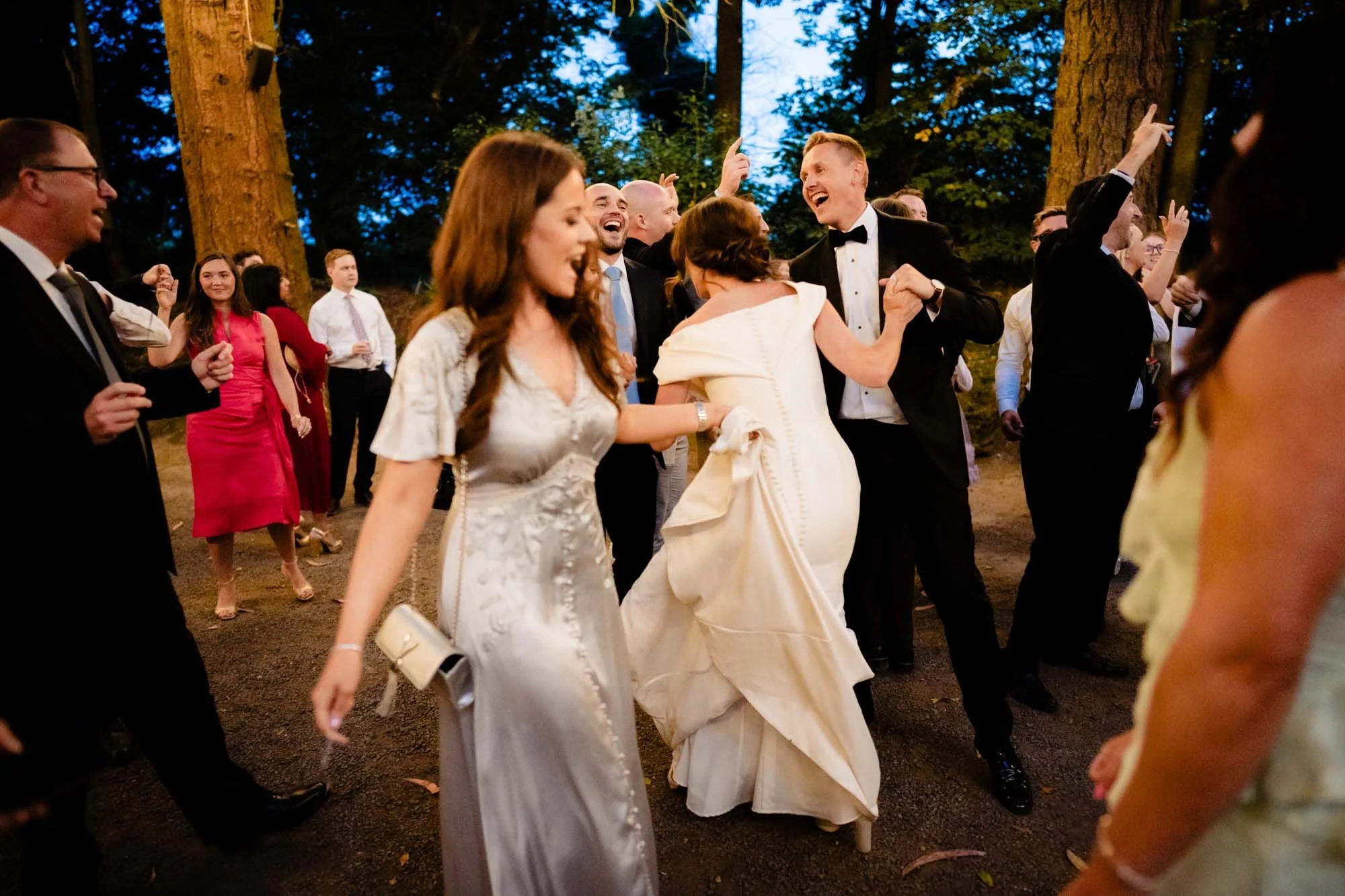 Tinakilly-House-Wedding-Outdoor-First-Dance-Photography-Annie-Kheffache-6.jpg
