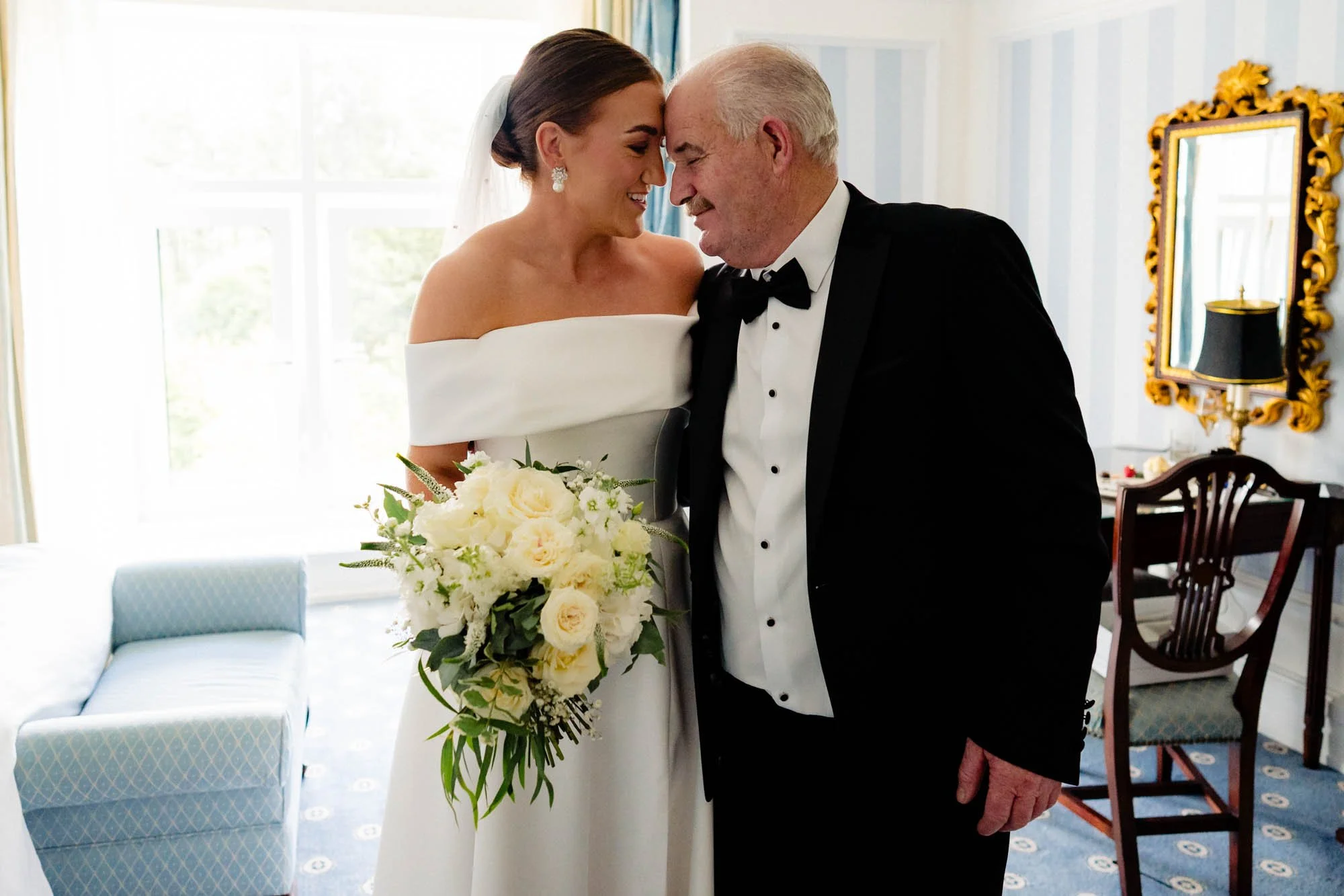 Powerscourt-hotel-bridal-suite-photos-annie-kheffache-9.jpg