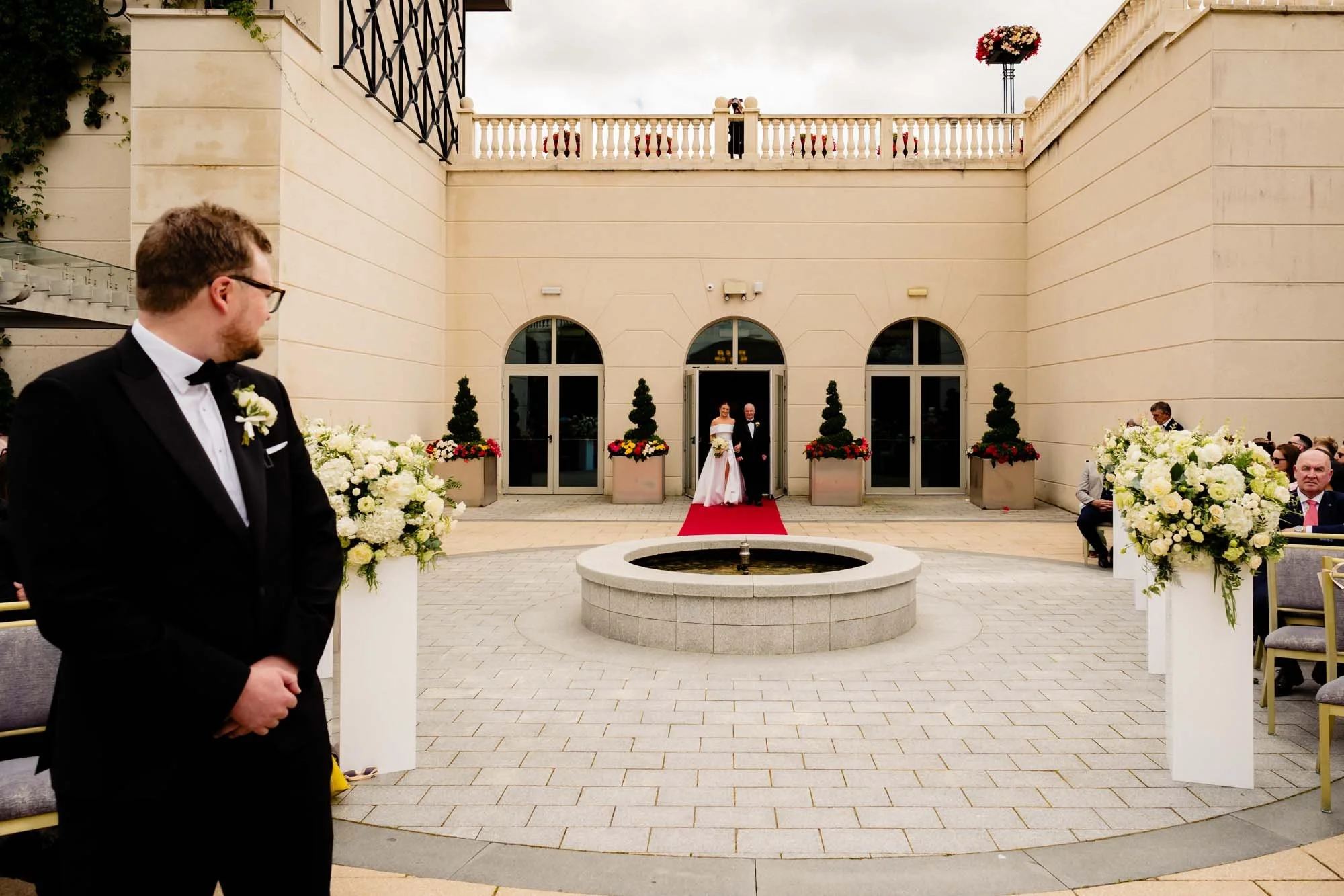Powerscourt-hotel-outdoor-ceremony-garden-photos-annie-kheffache-3.jpg