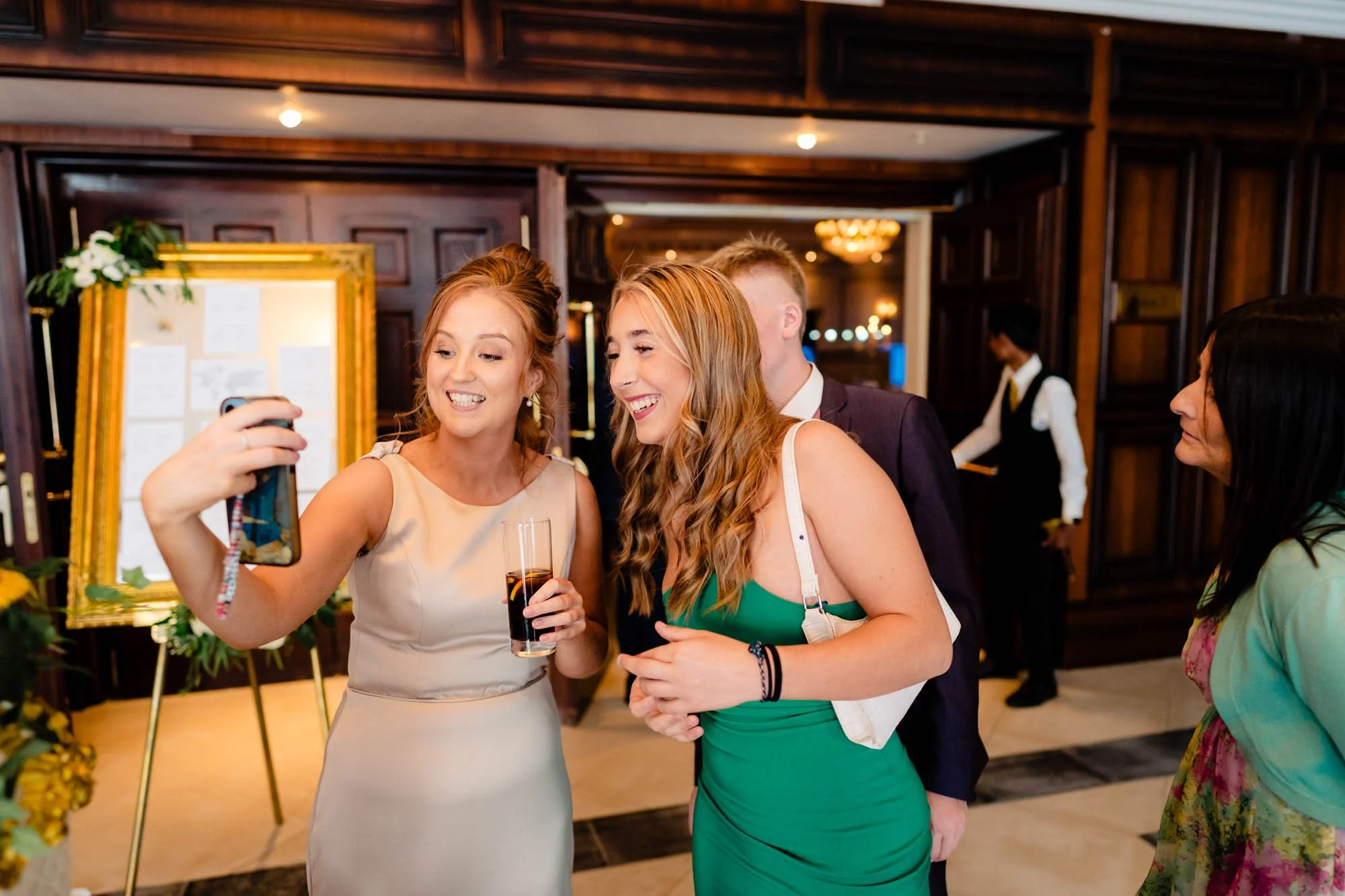 Powerscourt-drinks-reception-cocktail-hour-wedding-photographs-annie-kheffache-13.jpg