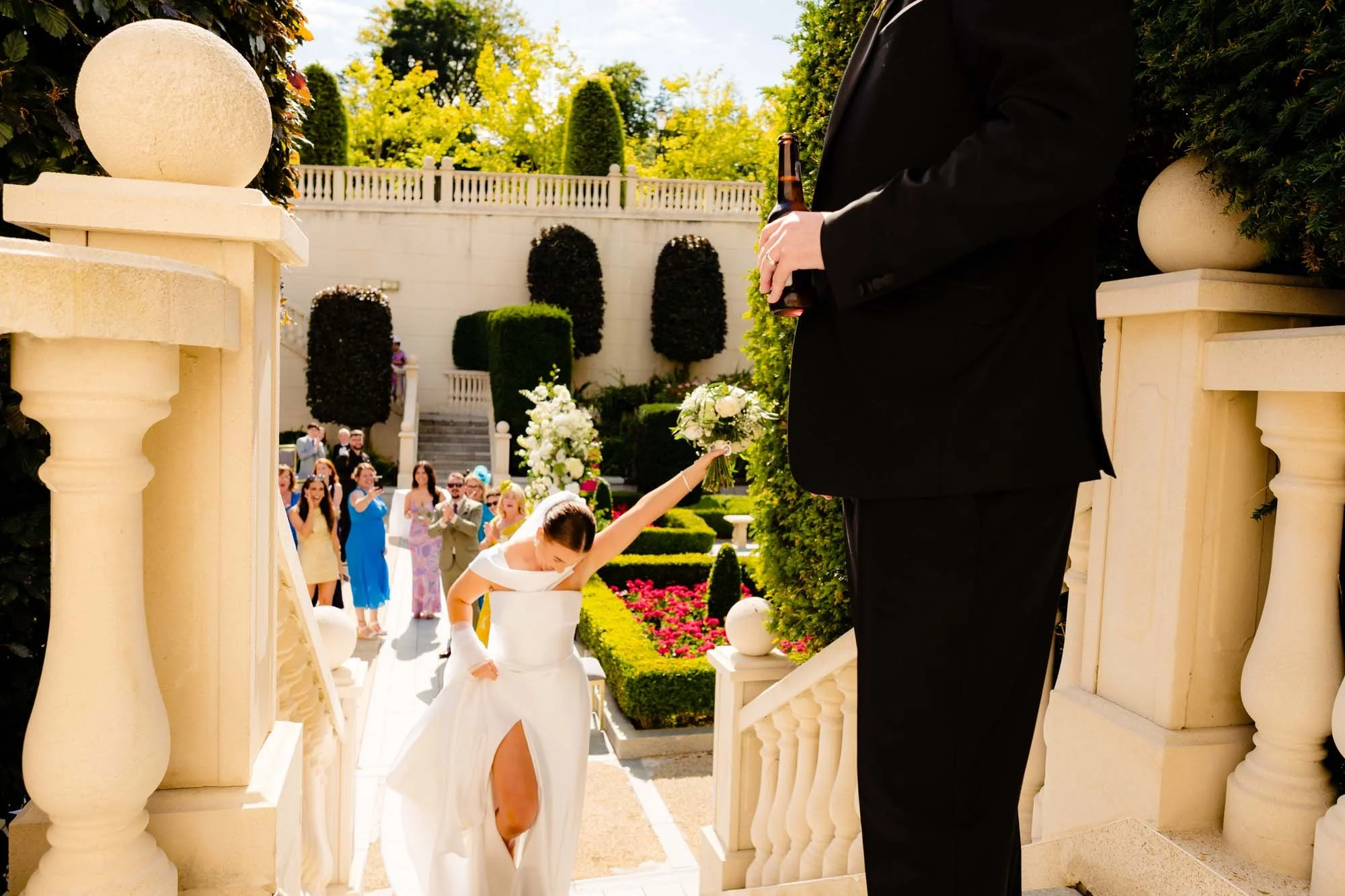 Powerscourt-hotel-relaxed-natural-wedding-photographs-annie-kheffache-4.jpg