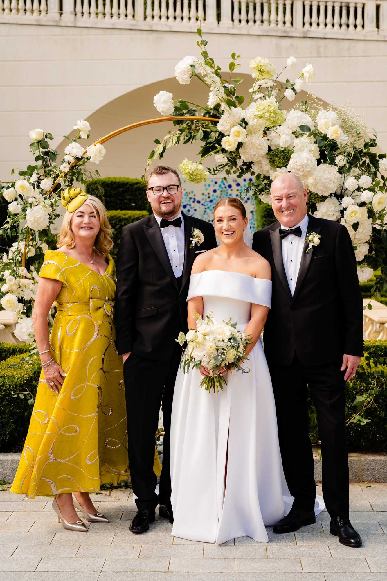 Powerscourt-hotel-family-wedding-photographs-annie-kheffache-3.jpg