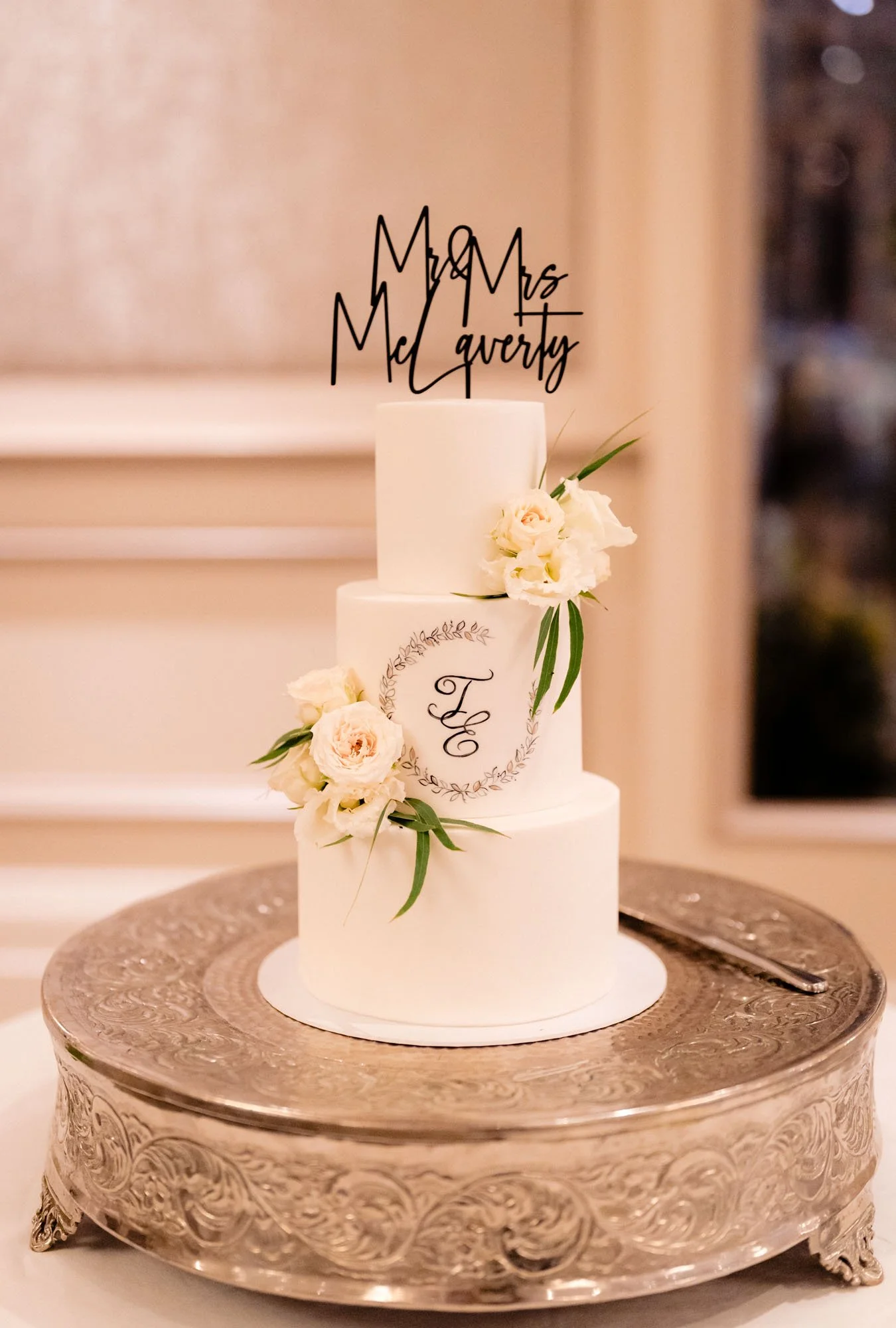Powerscourt-hotel-dining-room-wedding-photographs-annie-kheffache-2.jpg