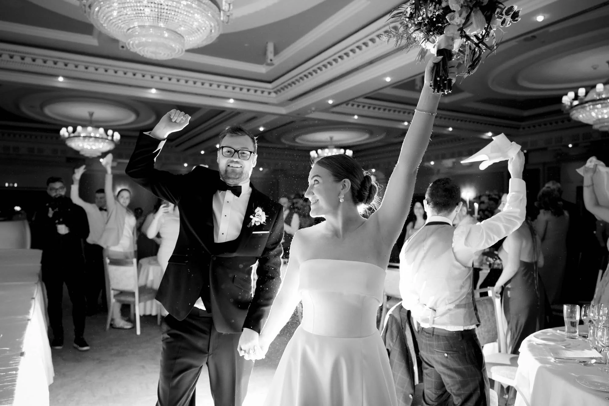 Powerscourt-hotel-dining-room-wedding-photographs-annie-kheffache-3.jpg
