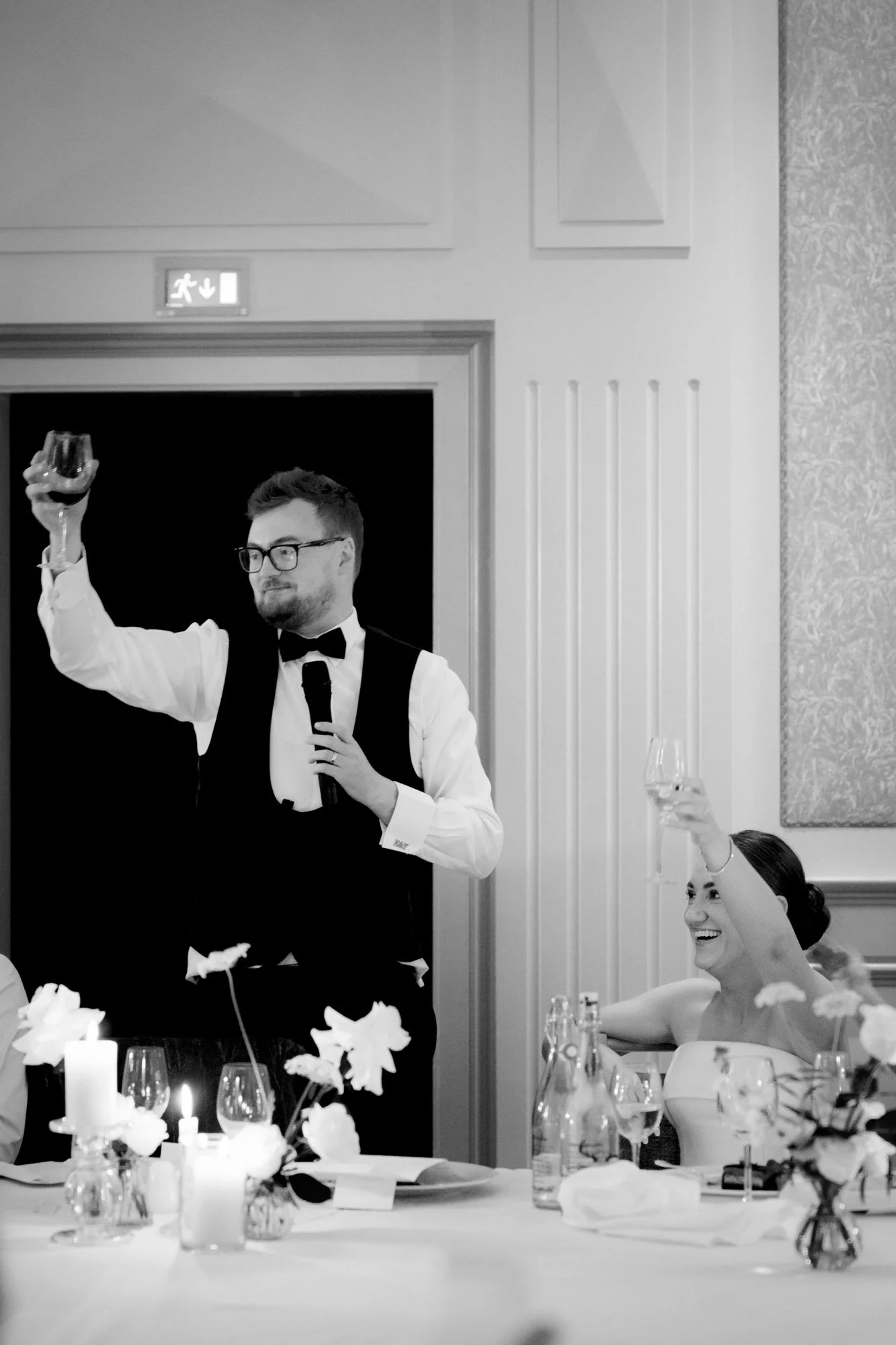 Powerscourt-hotel-dining-room-wedding-photographs-annie-kheffache-5.jpg