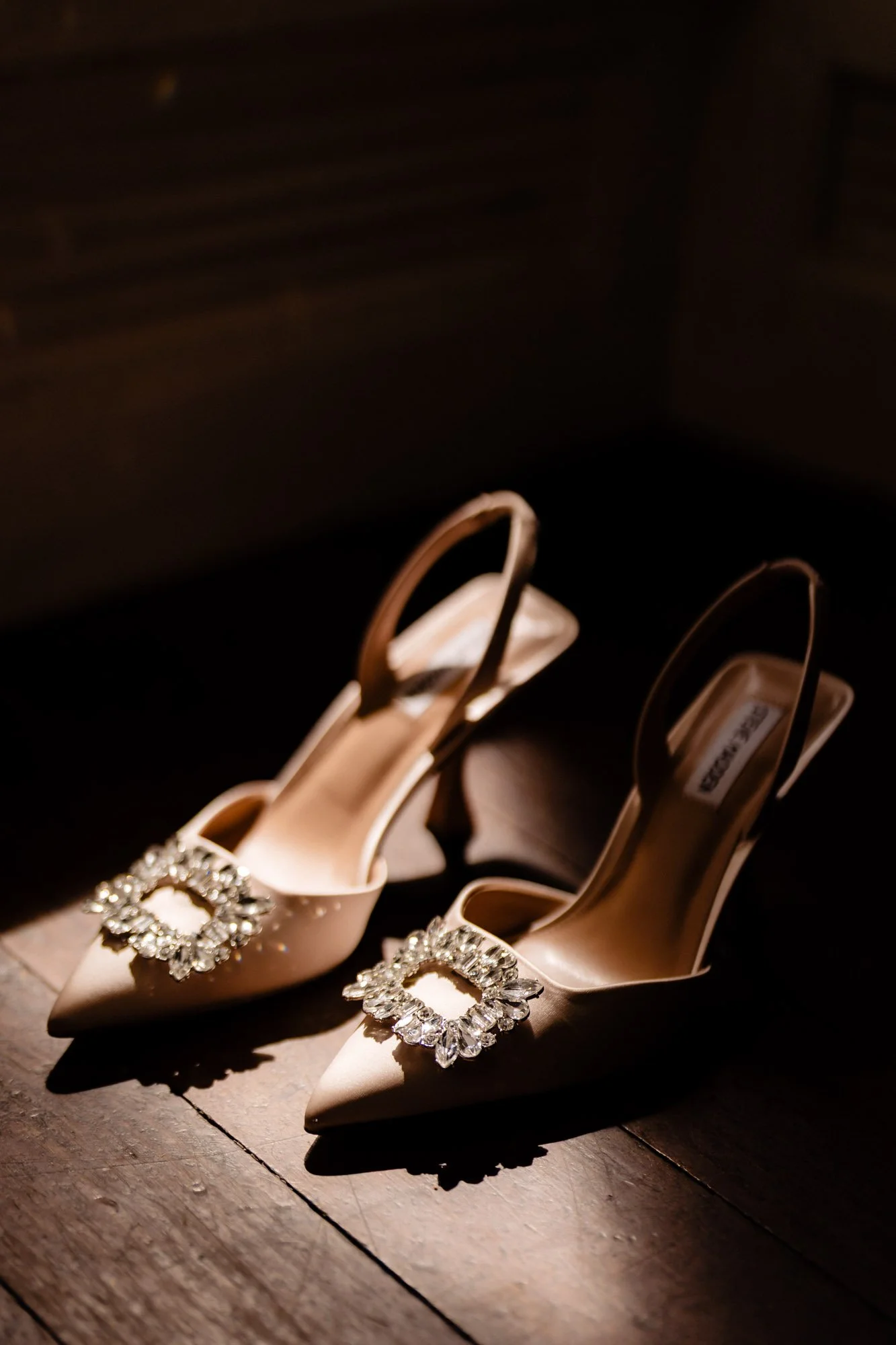 Borris-House-Wedding-Bridal-Suite-Photographs-Annie-Kheffache-1.jpg
