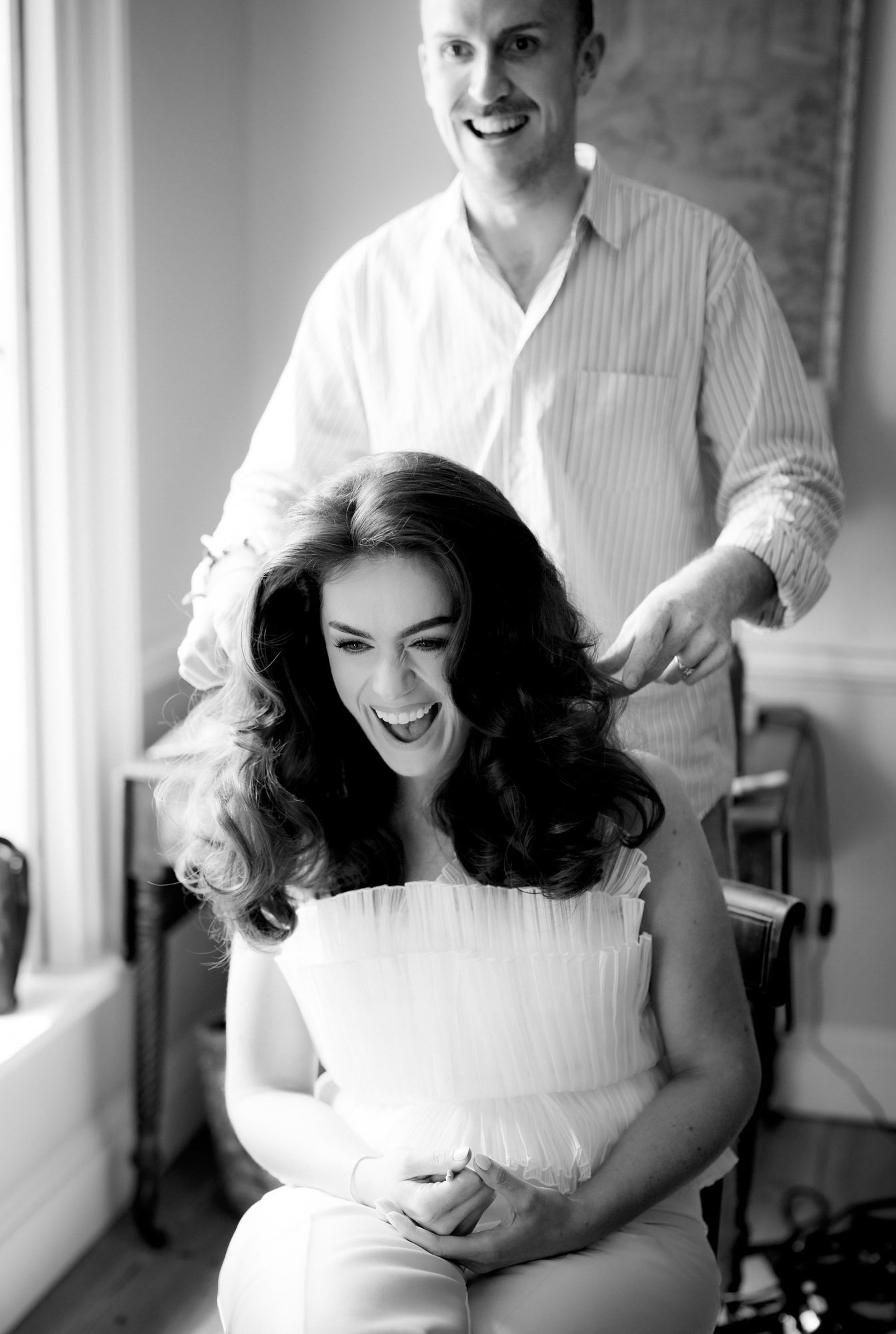 Gloster-House-Wedding-Bride-Preparations-Bridal-Suite-Annie-Kheffache-12.jpg