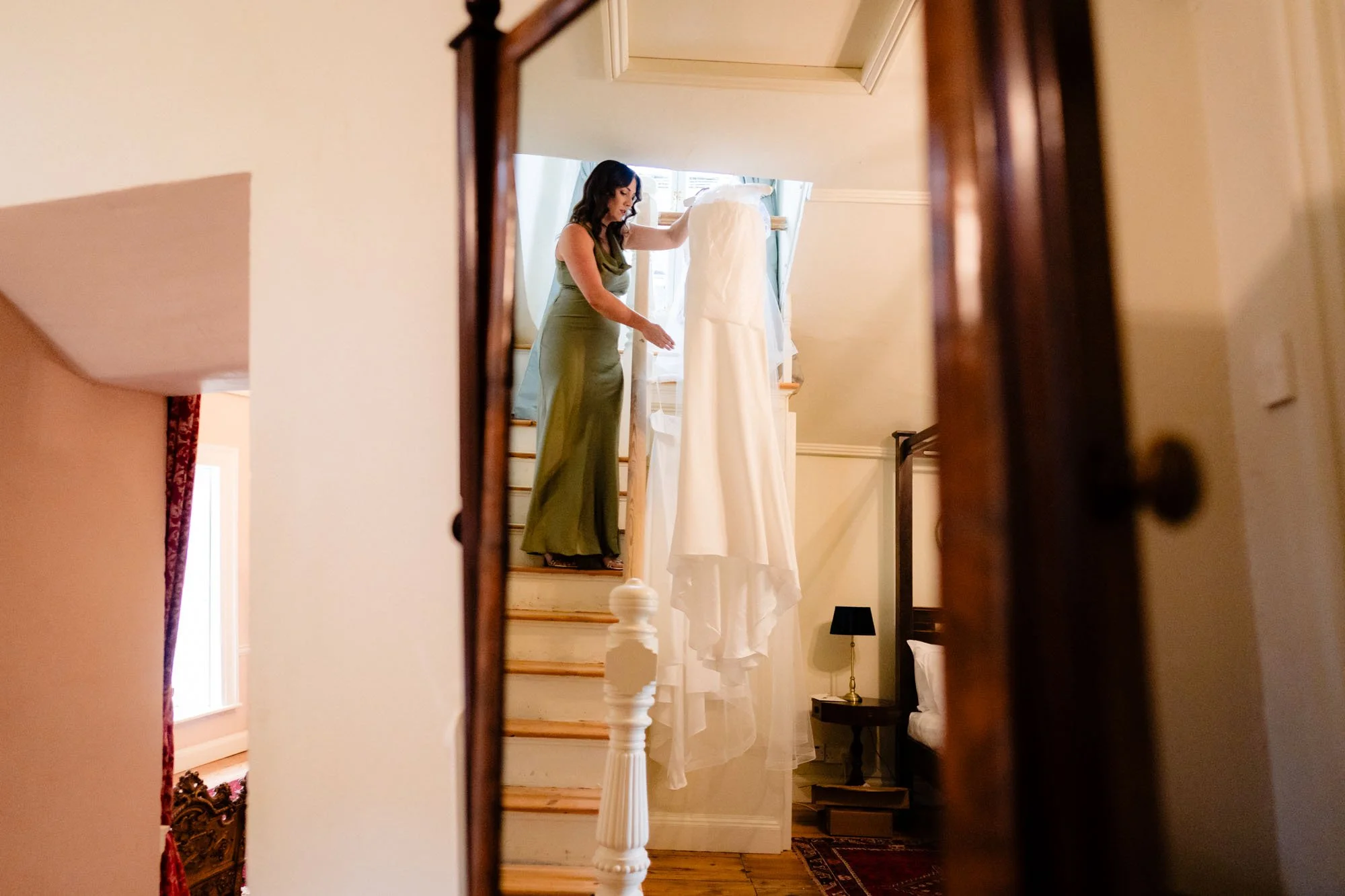 Gloster-House-Wedding-Bride-Preparations-Bridal-Suite-Annie-Kheffache-13.jpg