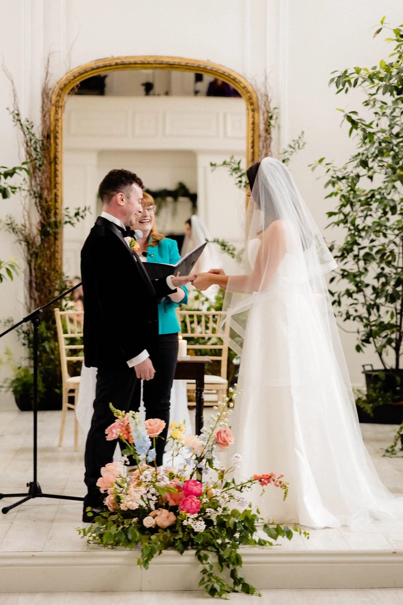 Gloster-House-Wedding-Ceremony-Annie-Kheffache-Photography-18.jpg