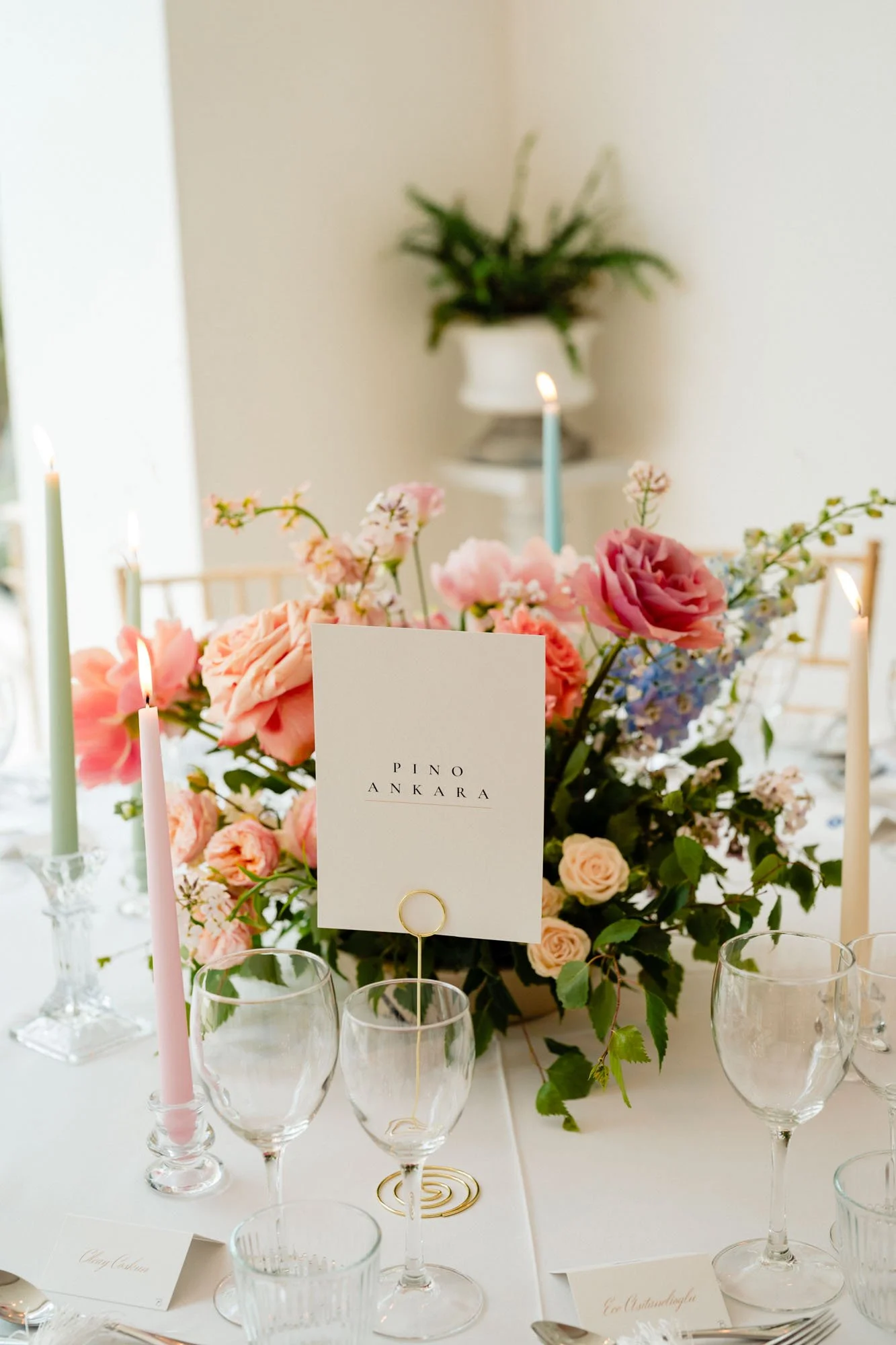 Gloster-House-Dining-Room-Photography-Annie-Kheffache-Photography-4.jpg