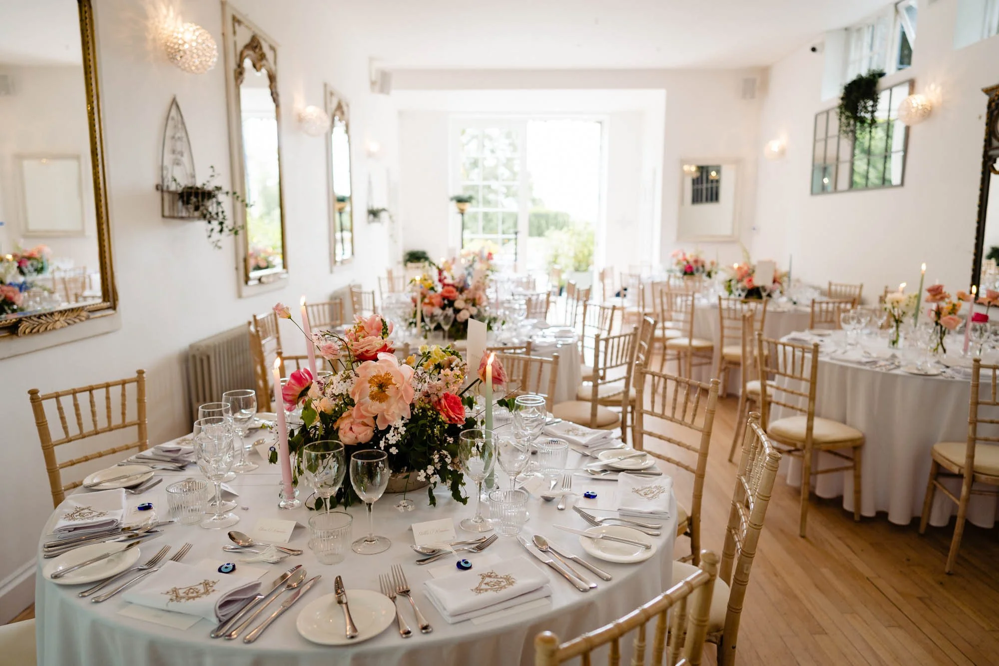 Gloster-House-Dining-Room-Photography-Annie-Kheffache-Photography-5.jpg