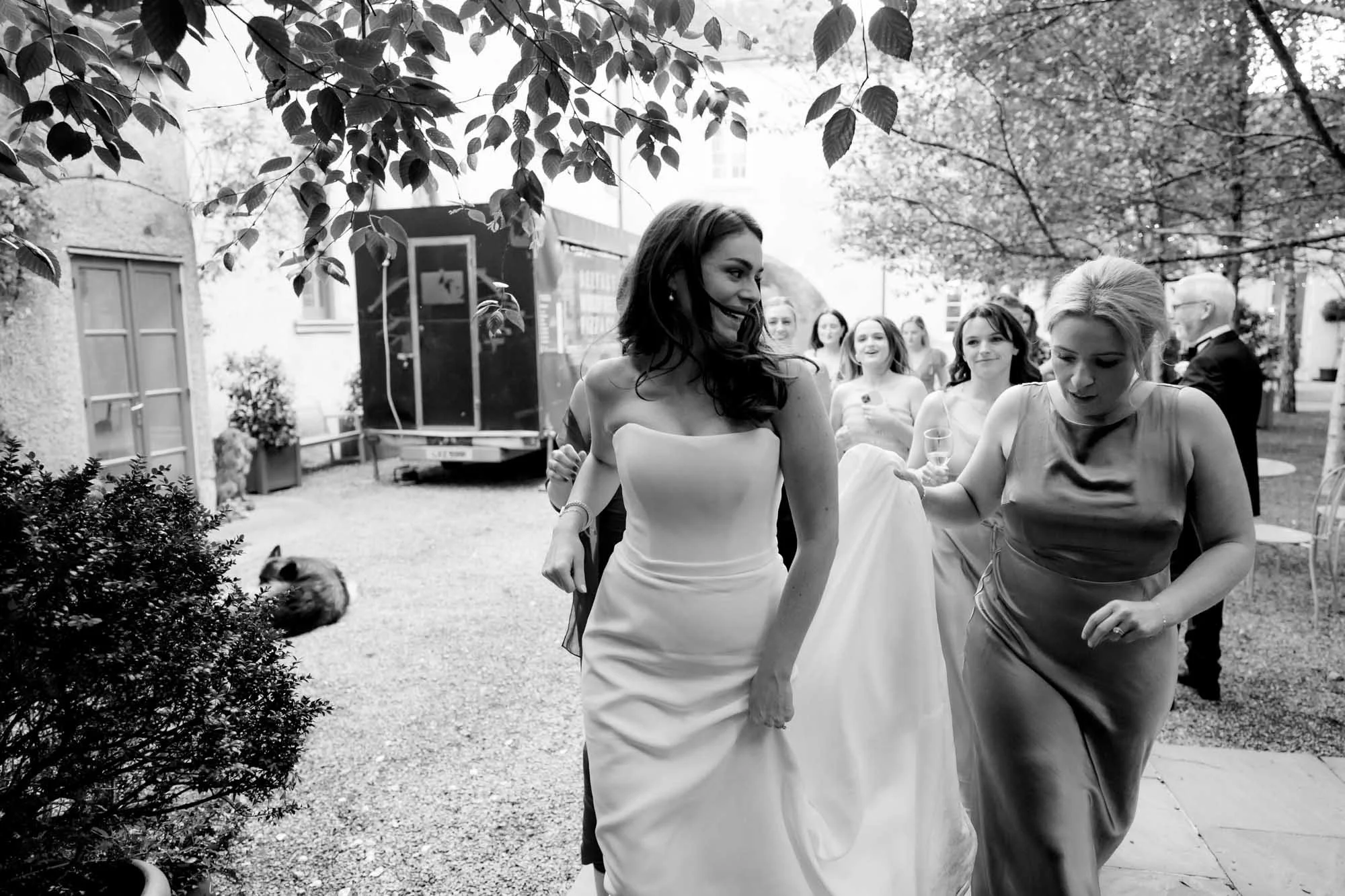 Gloster-House-Wedding-Reception-Natural-Documentary-Photography-Annie-Kheffache-22.jpg