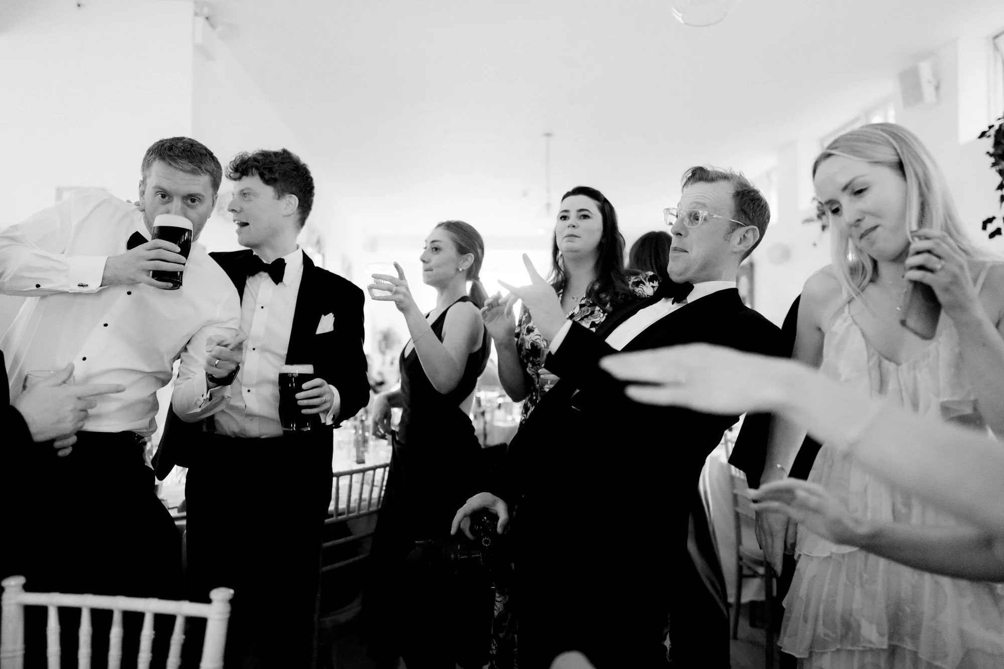 Gloster-House-Wedding-Reception-Natural-Documentary-Photography-Annie-Kheffache-23.jpg