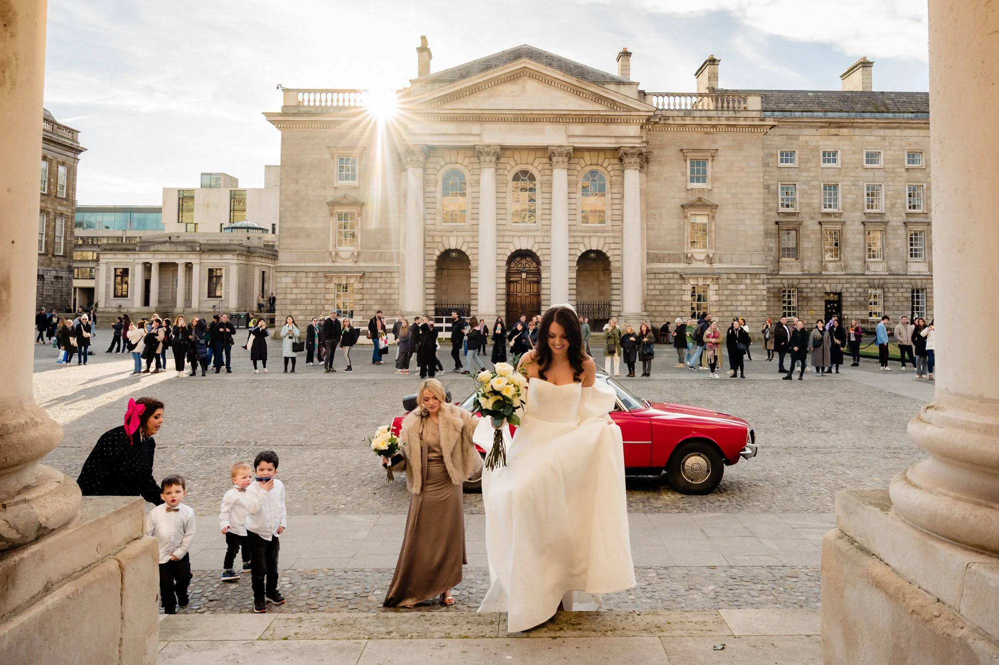 Trinity-college-dublin-winter-wedding-annie-kheffache-15.jpg