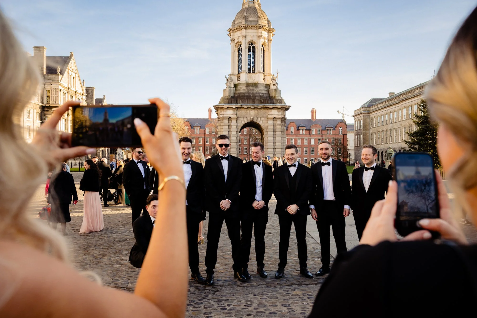 Trinity-college-dublin-wedding-family-photos-annie-kheffache-4.jpg