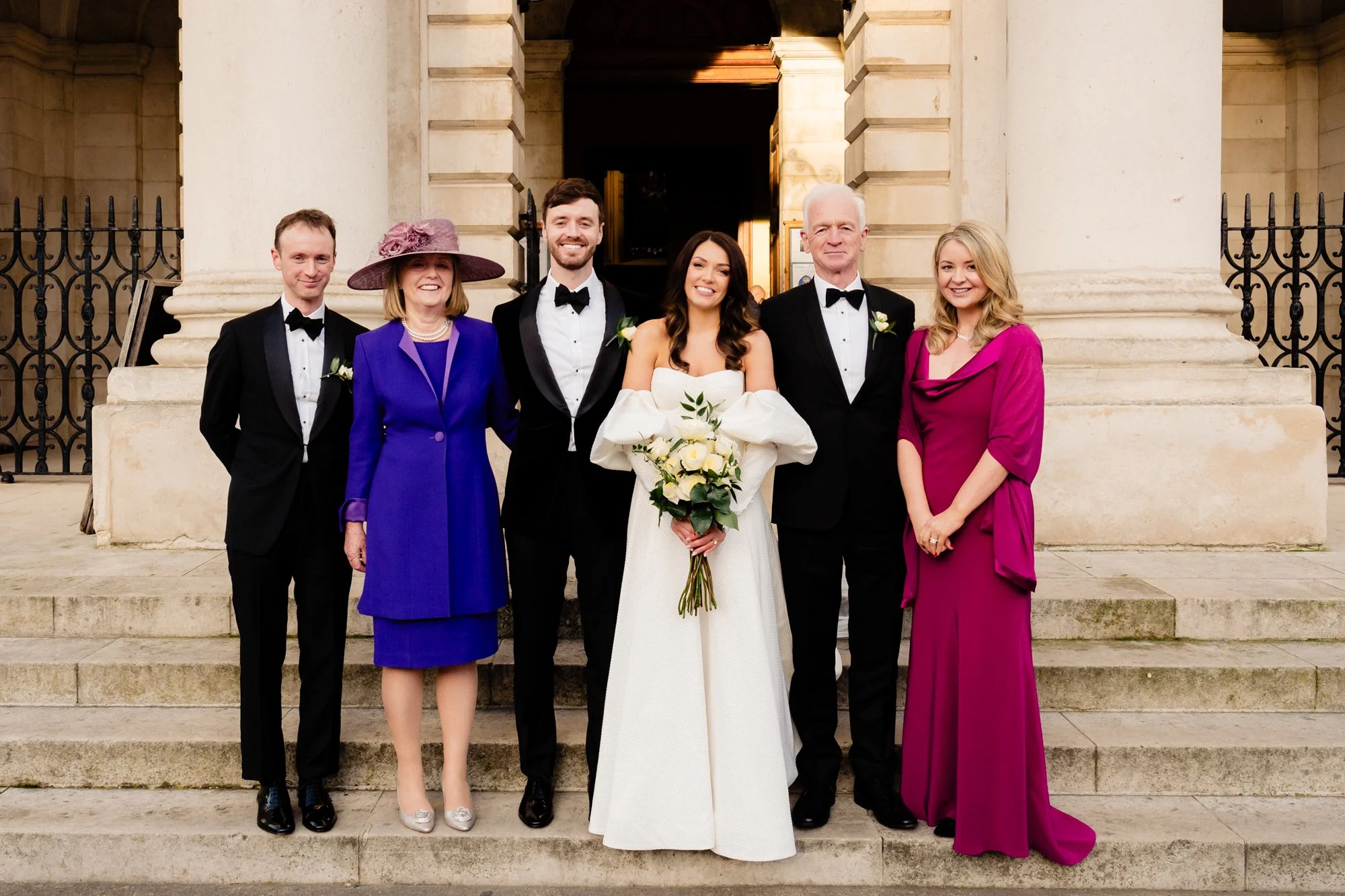Trinity-college-dublin-wedding-family-photos-annie-kheffache-7.jpg