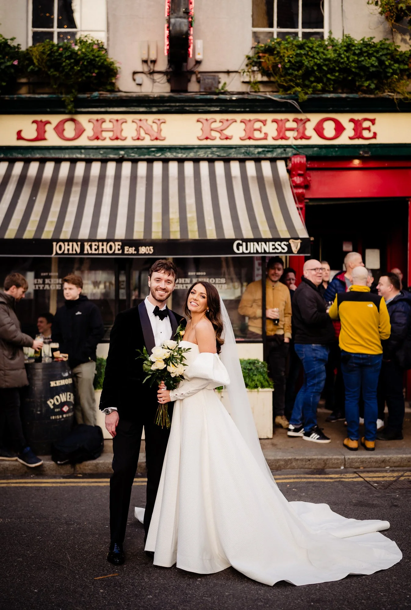 Wedding-photography-grafton-st-dublin-annie-kheffache-3.jpg