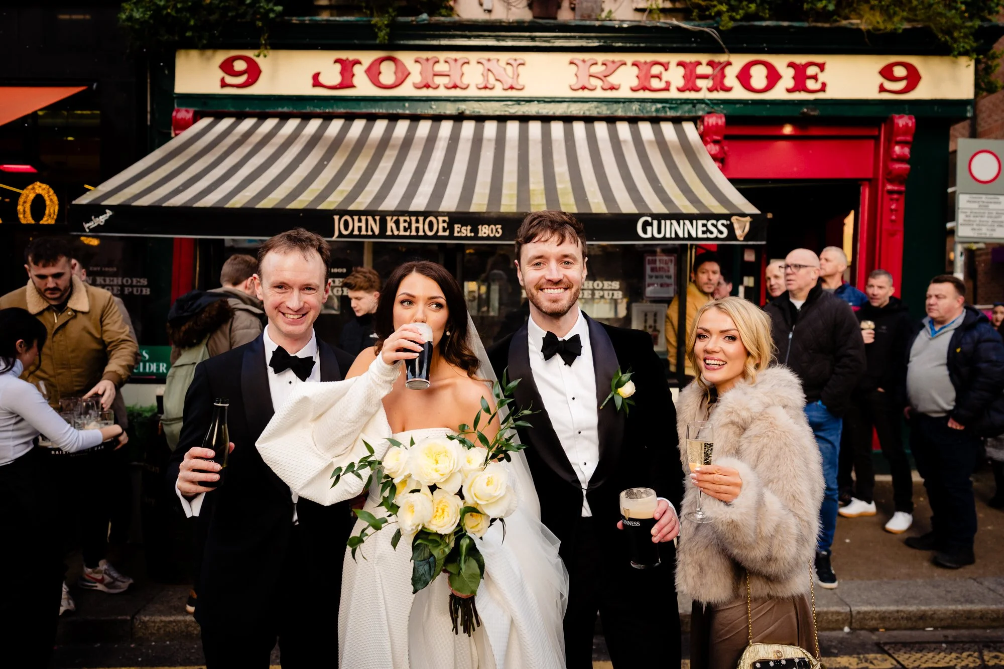 Wedding-photography-grafton-st-dublin-annie-kheffache-5.jpg