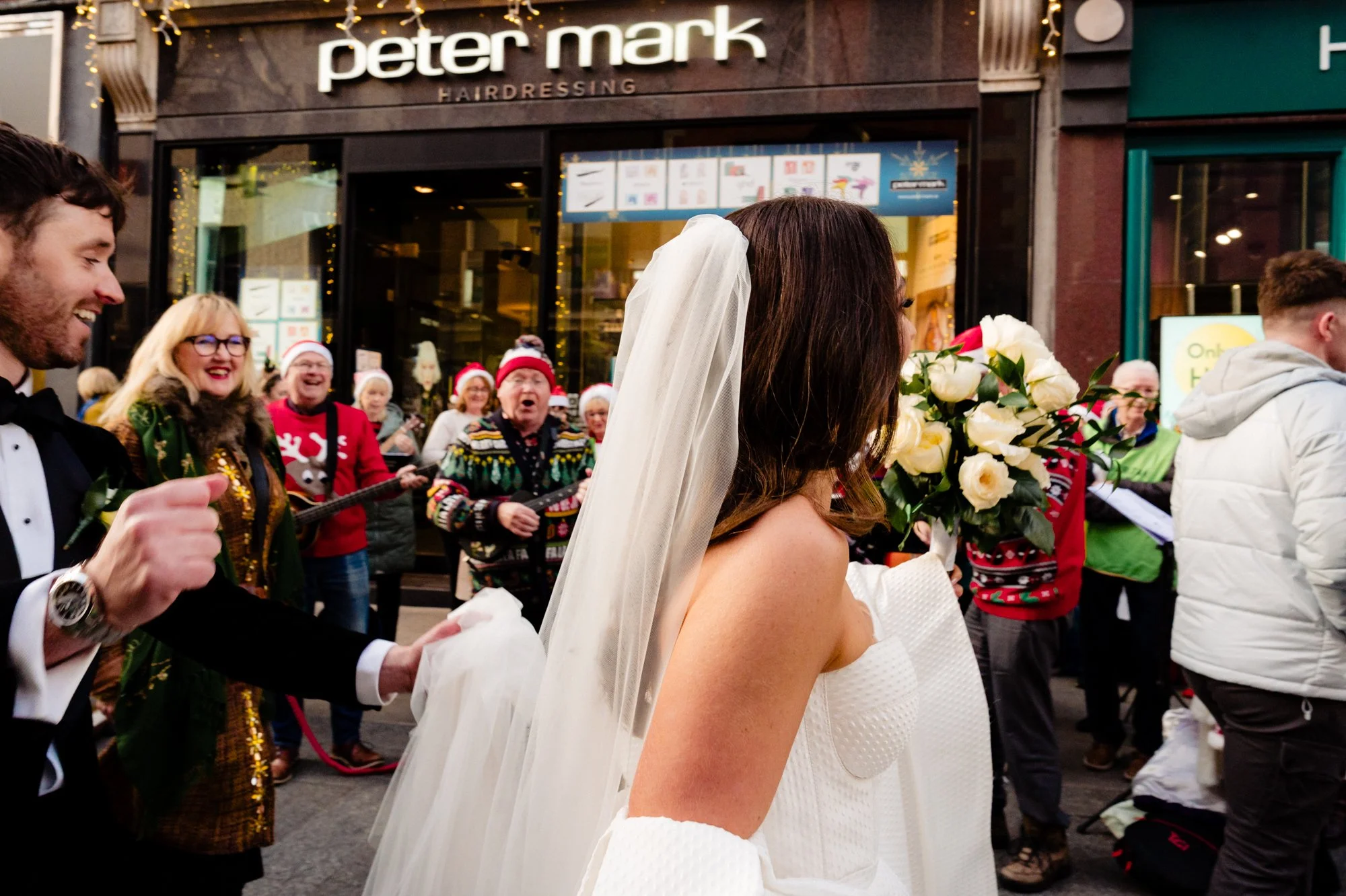 Wedding-photography-grafton-st-dublin-annie-kheffache-7.jpg