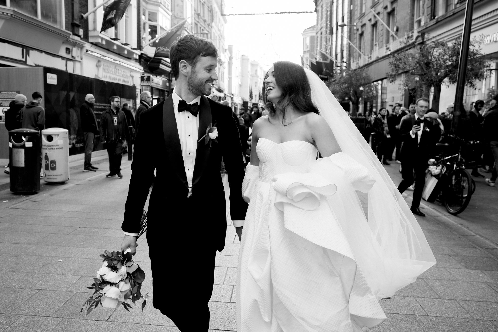 Wedding-photography-grafton-st-dublin-annie-kheffache-12.jpg
