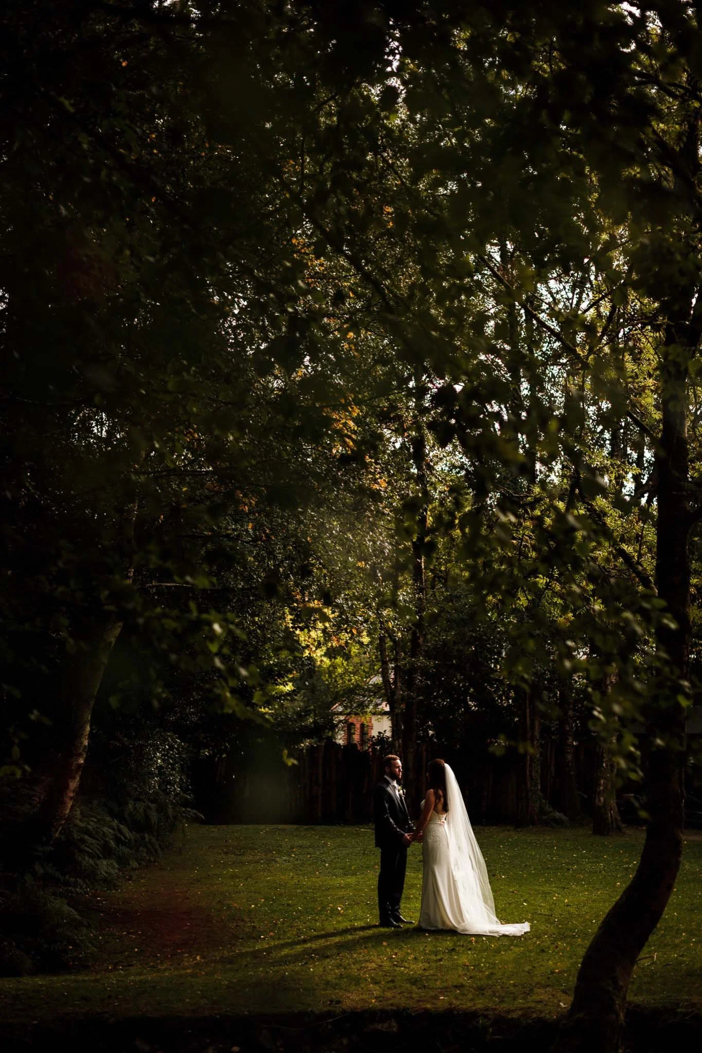 brooklodge-wedding-photography-autumn-35.jpg
