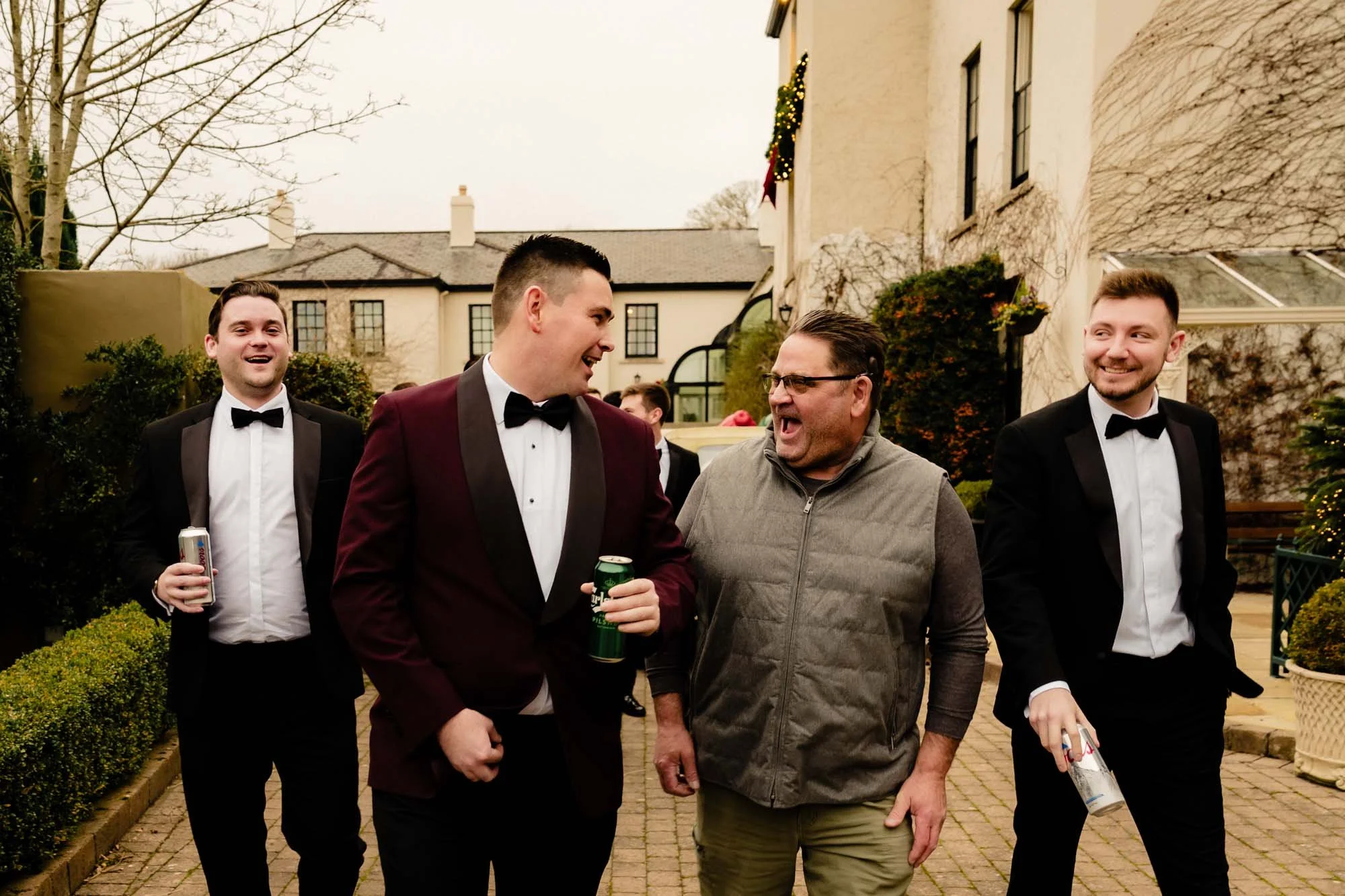 Barberstown-Castle-black-tie-wedding-groom-photographer-annie-kheffache-3.jpg