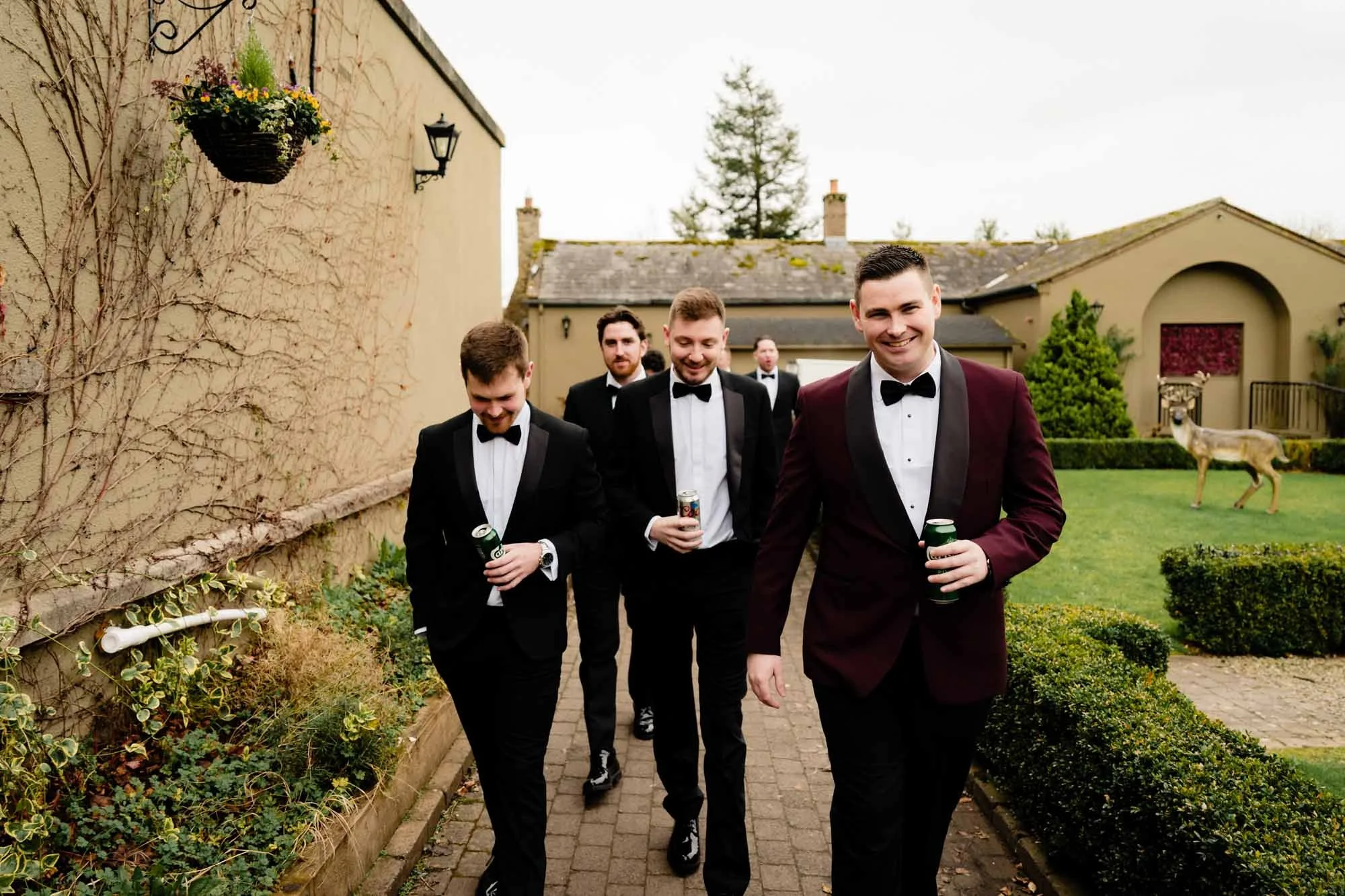 Barberstown-Castle-black-tie-wedding-groom-photographer-annie-kheffache-7.jpg