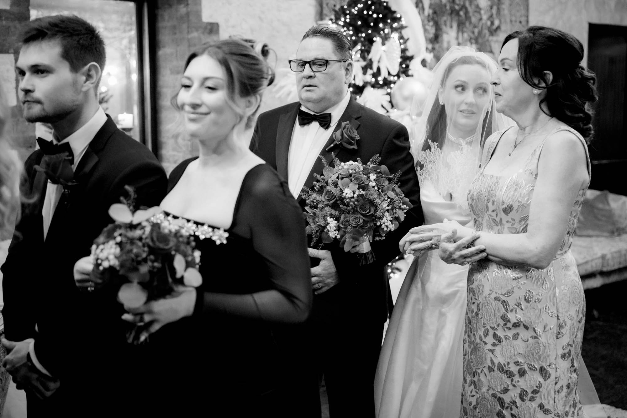 Barberstown-Castle-black-tie-wedding-ceremony-photography-annie-kheffache-5.jpg