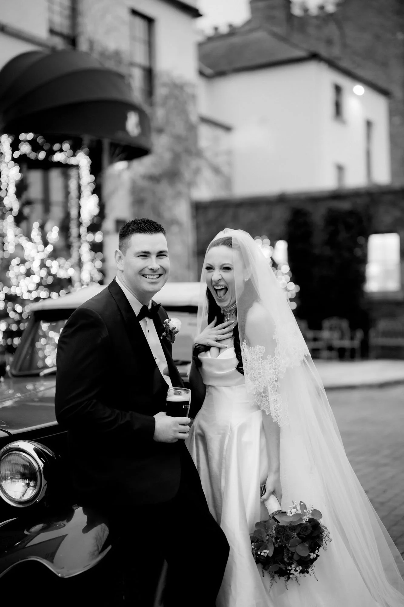 Barberstown-Castle-black-tie-wedding-photographer-annie-kheffache-12.jpg