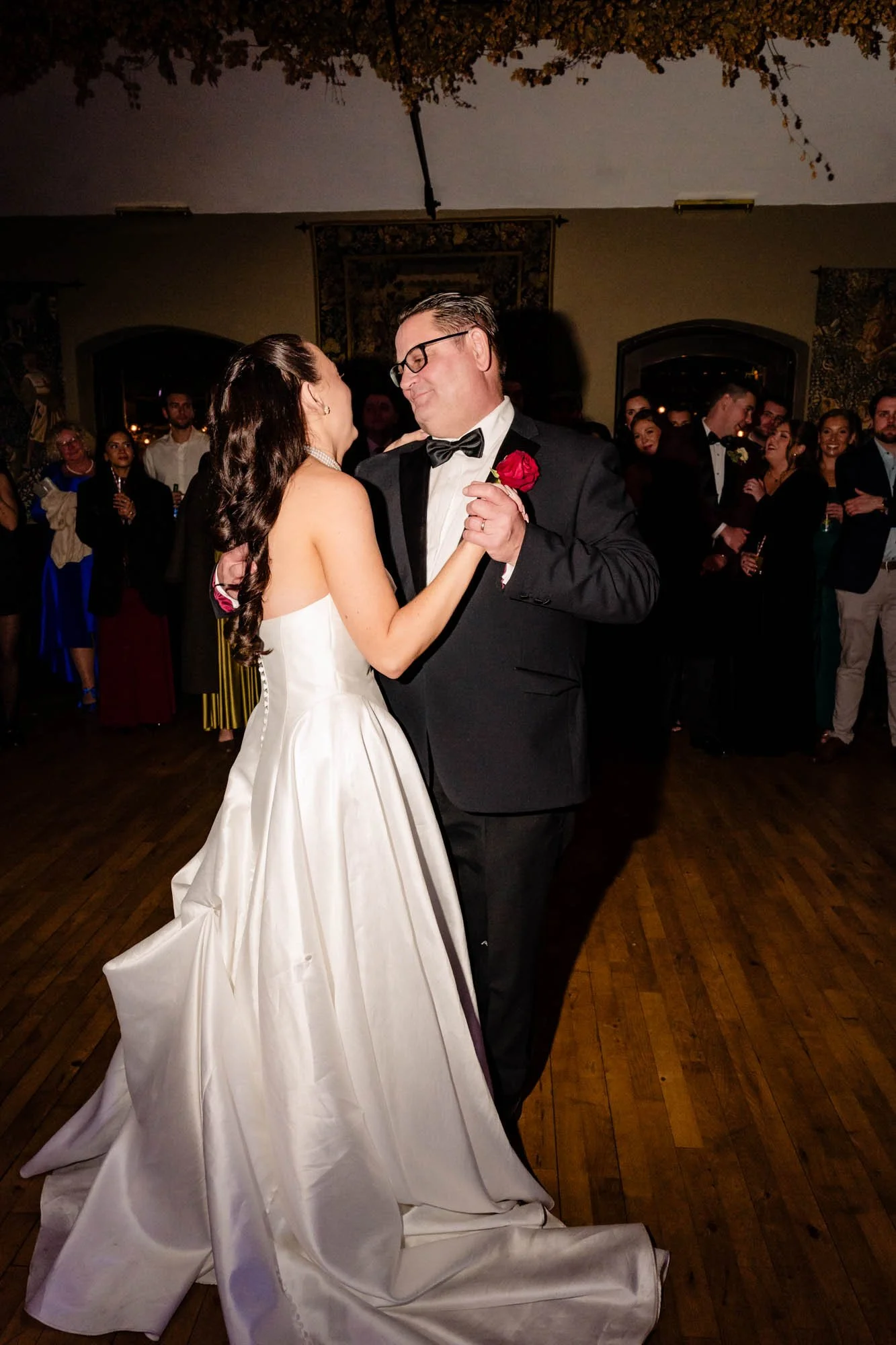 Barberstown-Castle-black-tie-wedding-first-dances-photographer-annie-kheffache-1.jpg