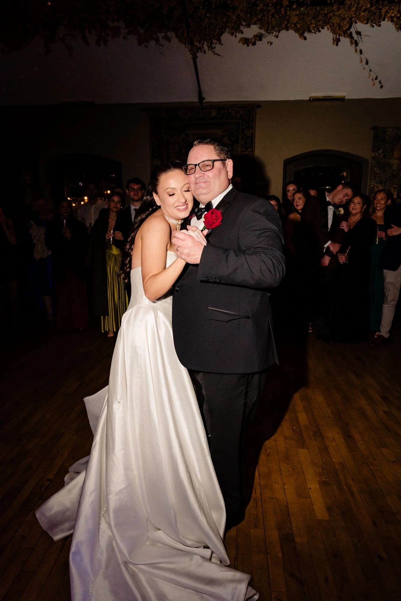 Barberstown-Castle-black-tie-wedding-first-dances-photographer-annie-kheffache-2.jpg