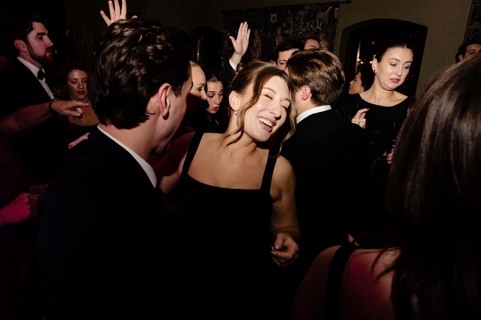 Barberstown-Castle-black-tie-wedding-party-photography-annie-kheffache-8.jpg
