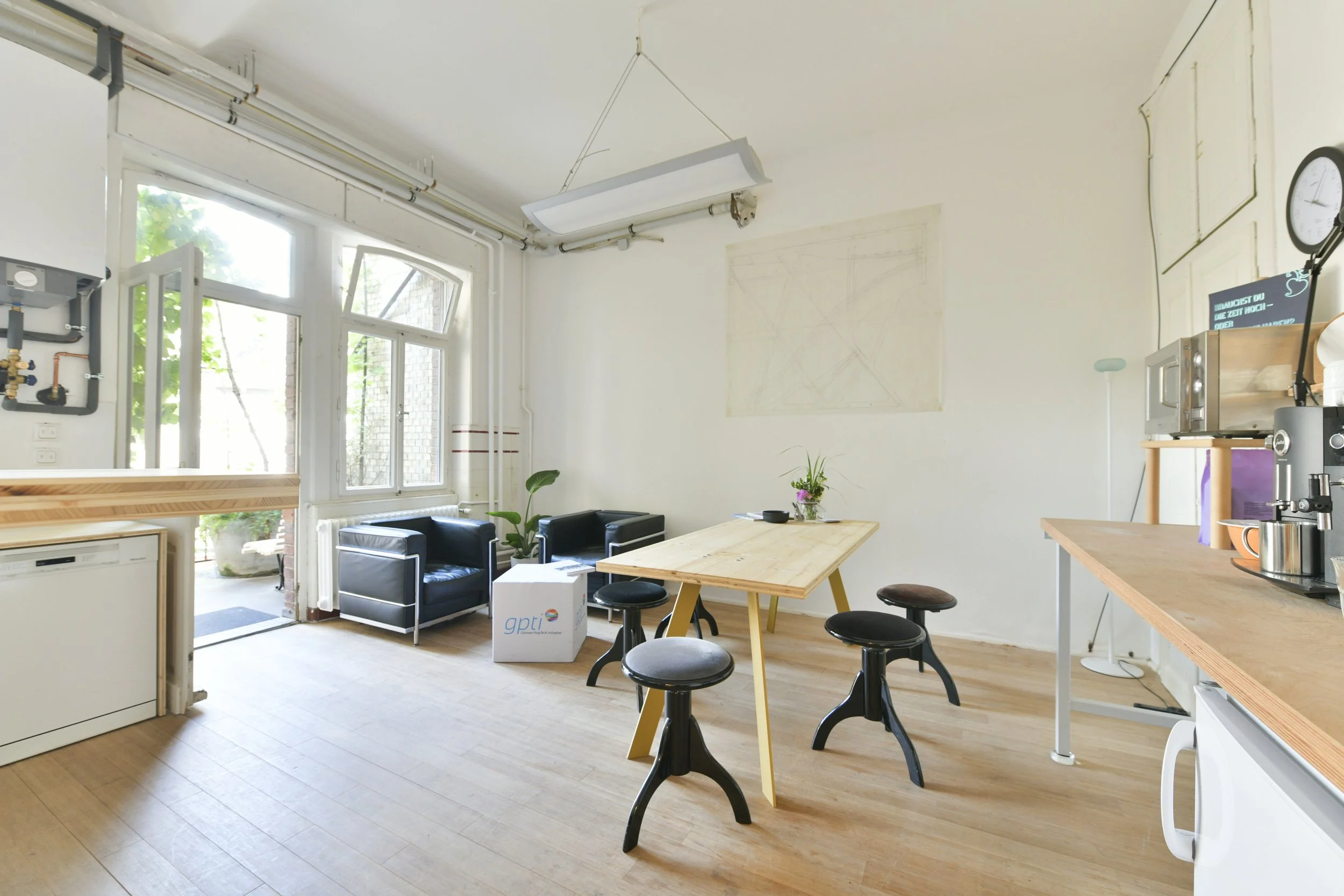 Das Zentrum unserer Community, die Werkstatt Küche.