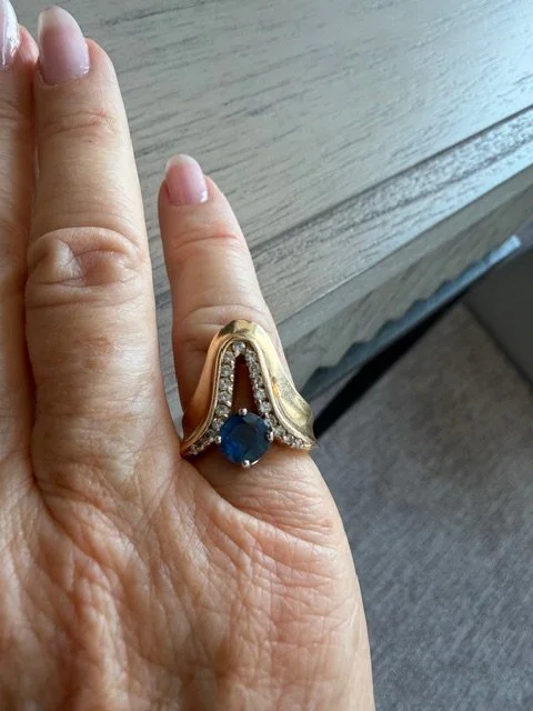 Vintage Natural Sapphire Diamond Ring