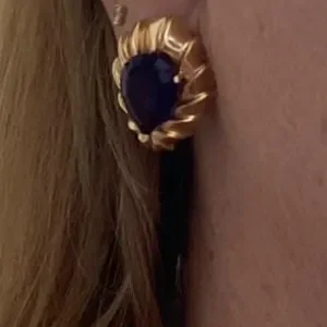 pear shaped earrings 6.webp