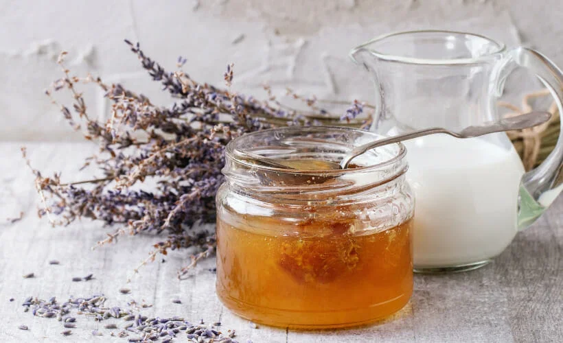 Milk & Honey Bath - 50-min