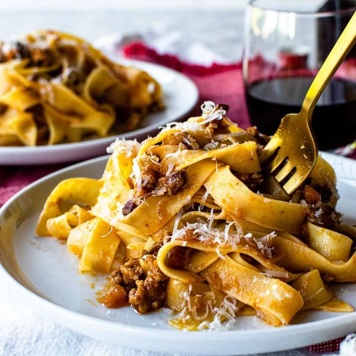 tagliatelle-bolognese-1-3.jpg