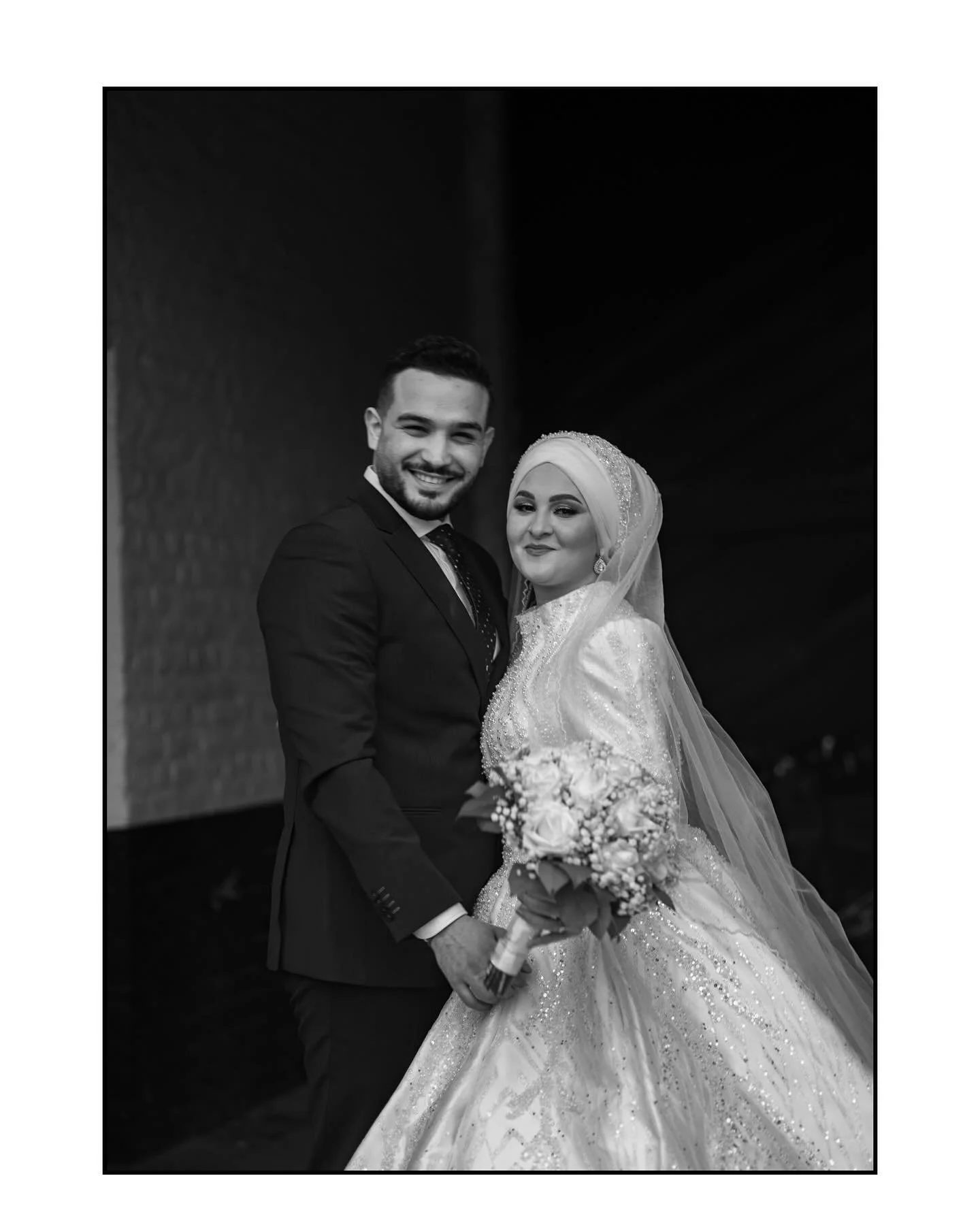 Een moment voor eeuwig vastgelegd 📸🥰

𝑂𝑝𝑒𝑛 𝑣𝑜𝑜𝑟 𝟸𝟶𝟸𝟼!

#bruidsfotografie #trouwenin #trouwen #bruidsfotograaf #trouwfotograaf #bruiloft #trouwfotografie #verloofd #wijgaantrouwen #wedding #bruid #weddingphotography #bruiloftinspiratie #