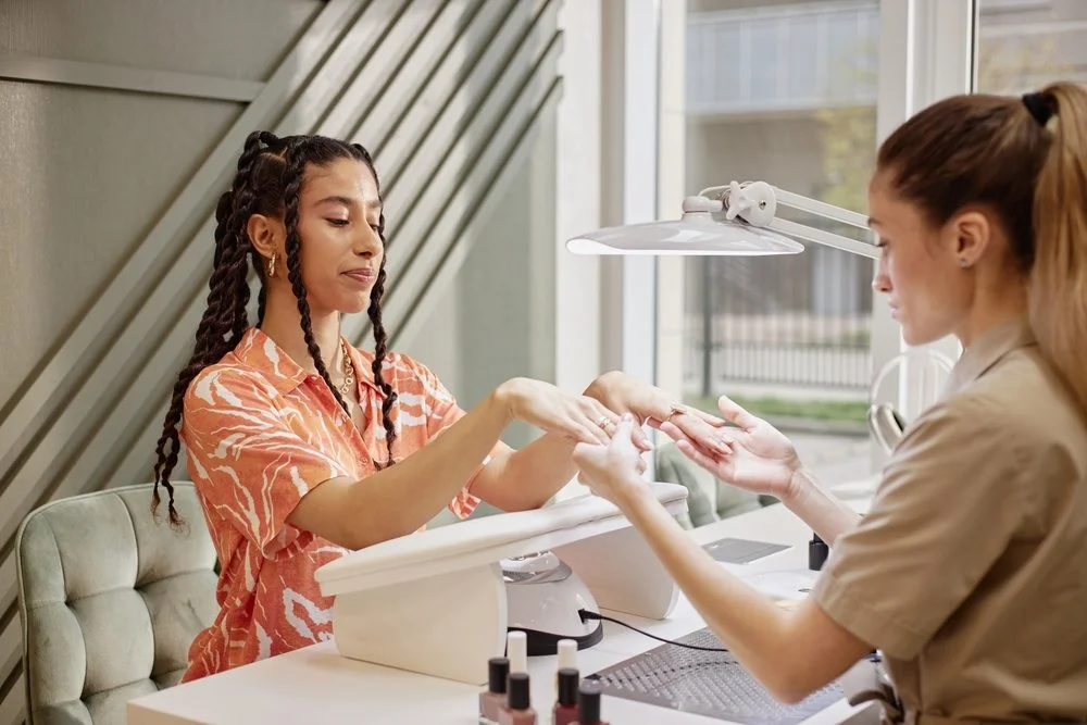 Mobile Manicure London: Get Salon-Perfect Nails at Home