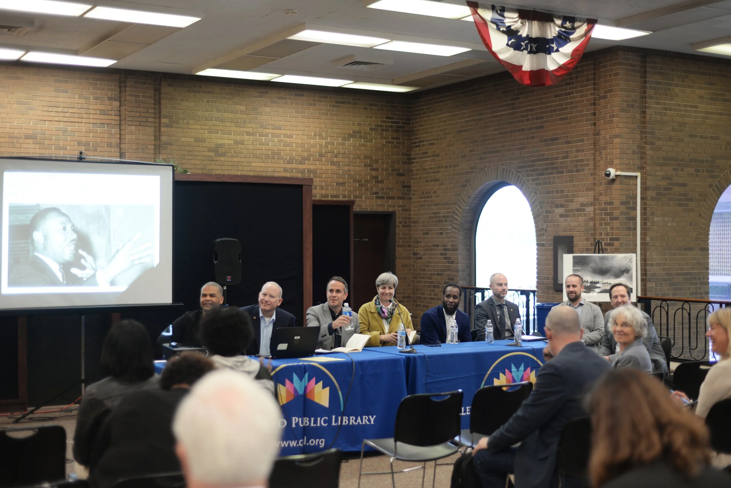 Design Principal Robert Thomas at the MLK International Design Competiton.jpg