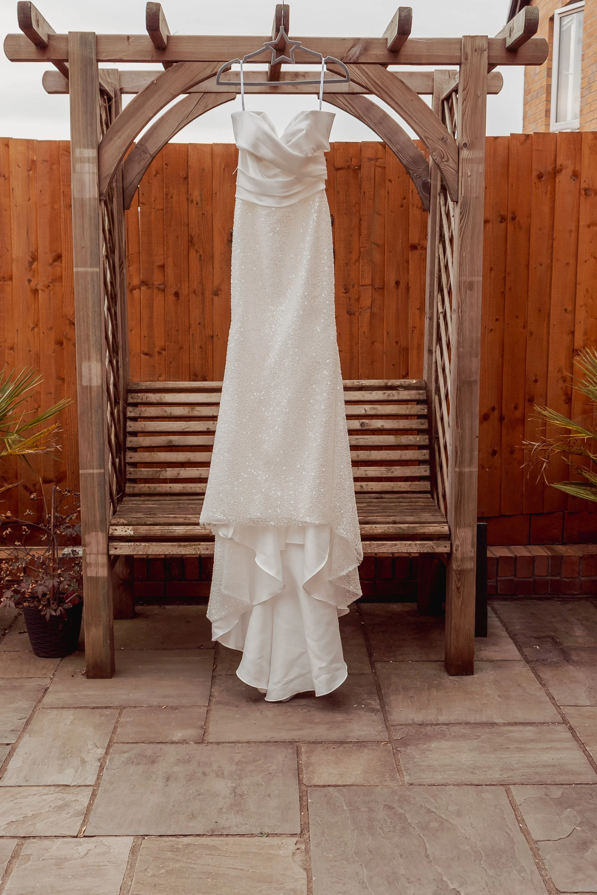 Leanne&matt-4flag.jpg