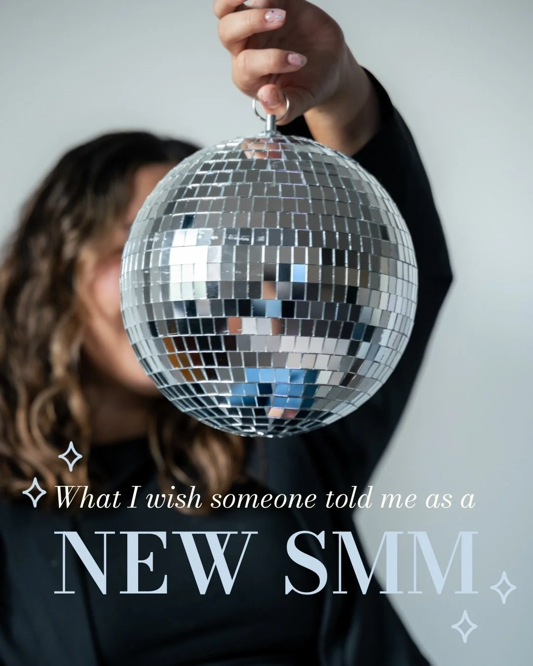 Nobody handed me a rulebook when I started out as an SMM so here&rsquo;s the one I wish I had 🪩✨

Save this for the next time you&rsquo;re second-guessing yourself or stuck thinking it&rsquo;s not working. 

Comment below any tips for SMM🪩😜

#Soci