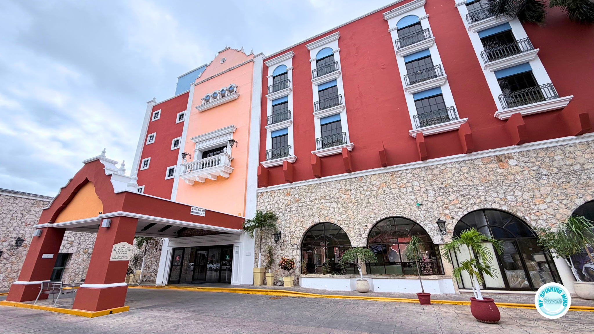   Hotel Review - IHG Holiday Inn In Mérida, Mexico 